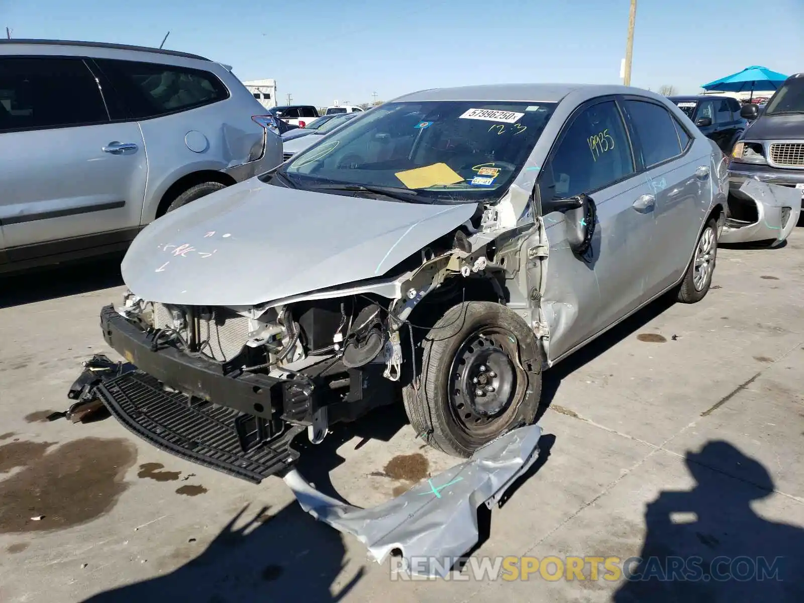 2 Photograph of a damaged car 5YFBURHE9KP918002 TOYOTA COROLLA 2019