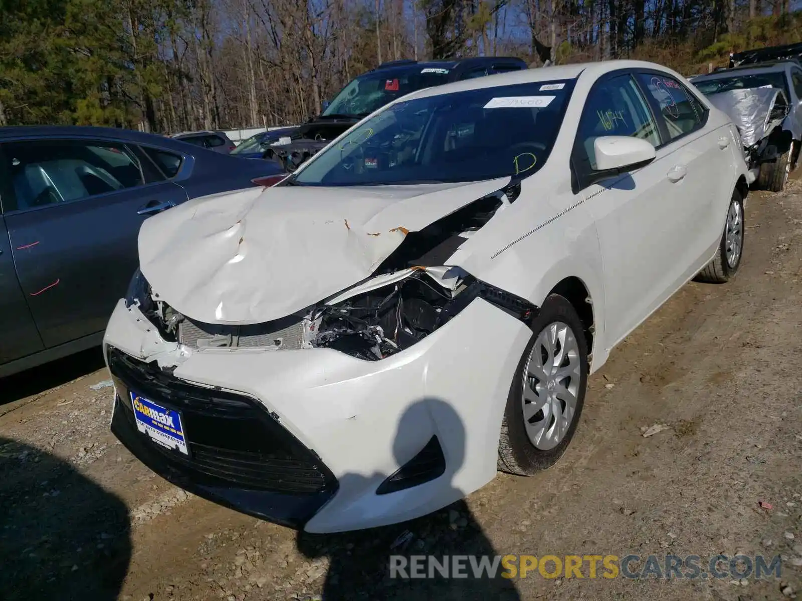 2 Photograph of a damaged car 5YFBURHE9KP918405 TOYOTA COROLLA 2019