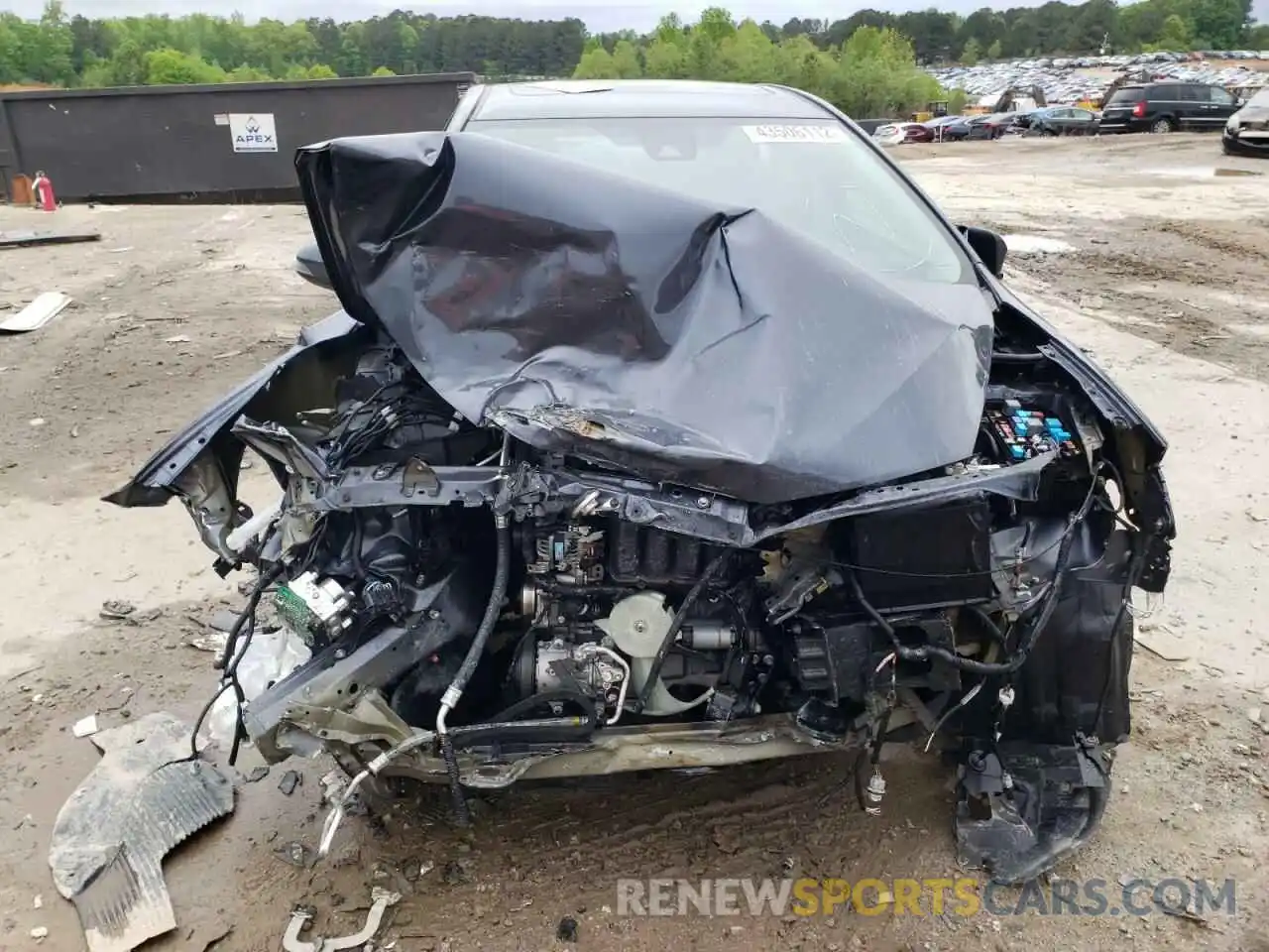 9 Photograph of a damaged car 5YFBURHE9KP918775 TOYOTA COROLLA 2019