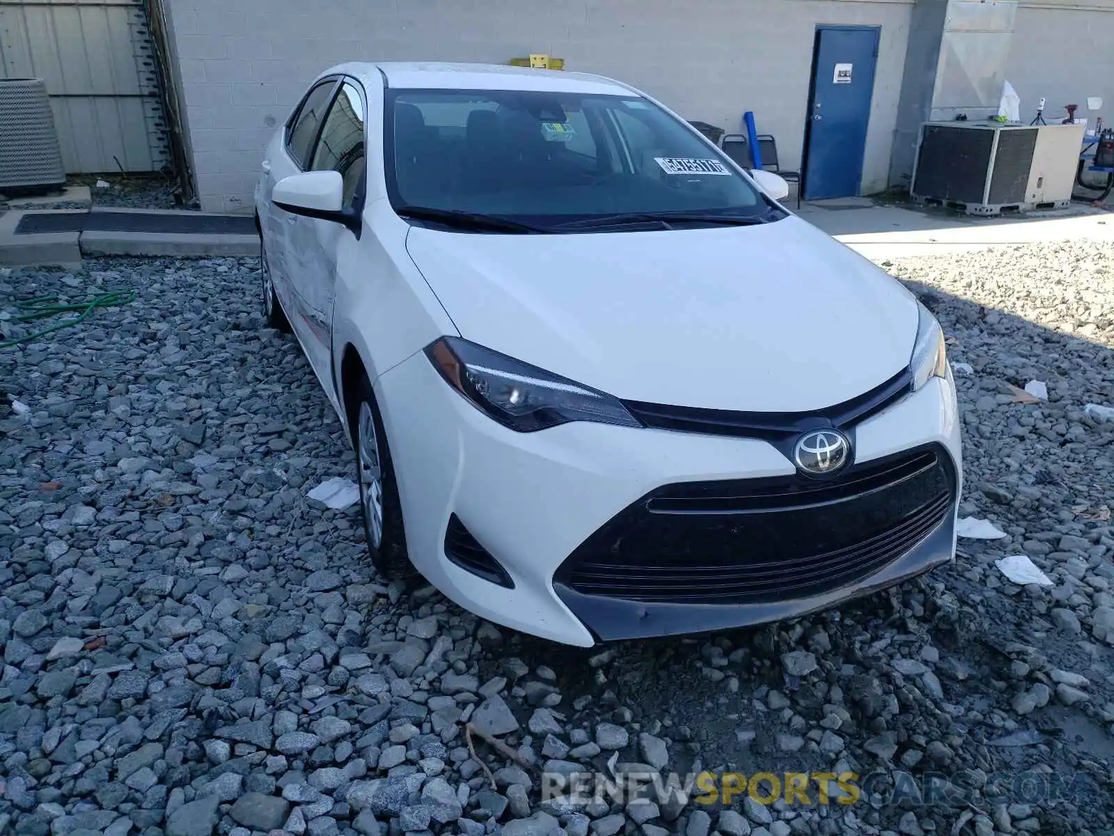 1 Photograph of a damaged car 5YFBURHE9KP918856 TOYOTA COROLLA 2019