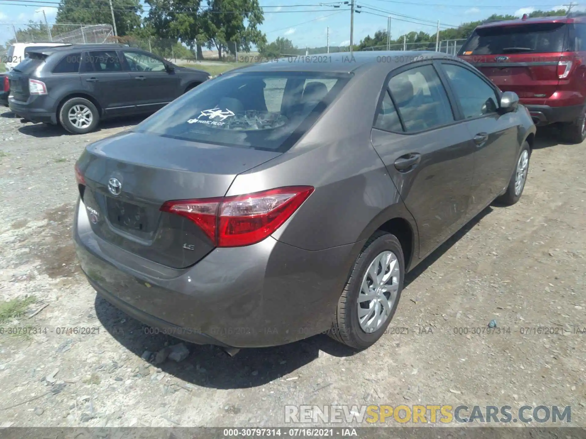 4 Photograph of a damaged car 5YFBURHE9KP920171 TOYOTA COROLLA 2019