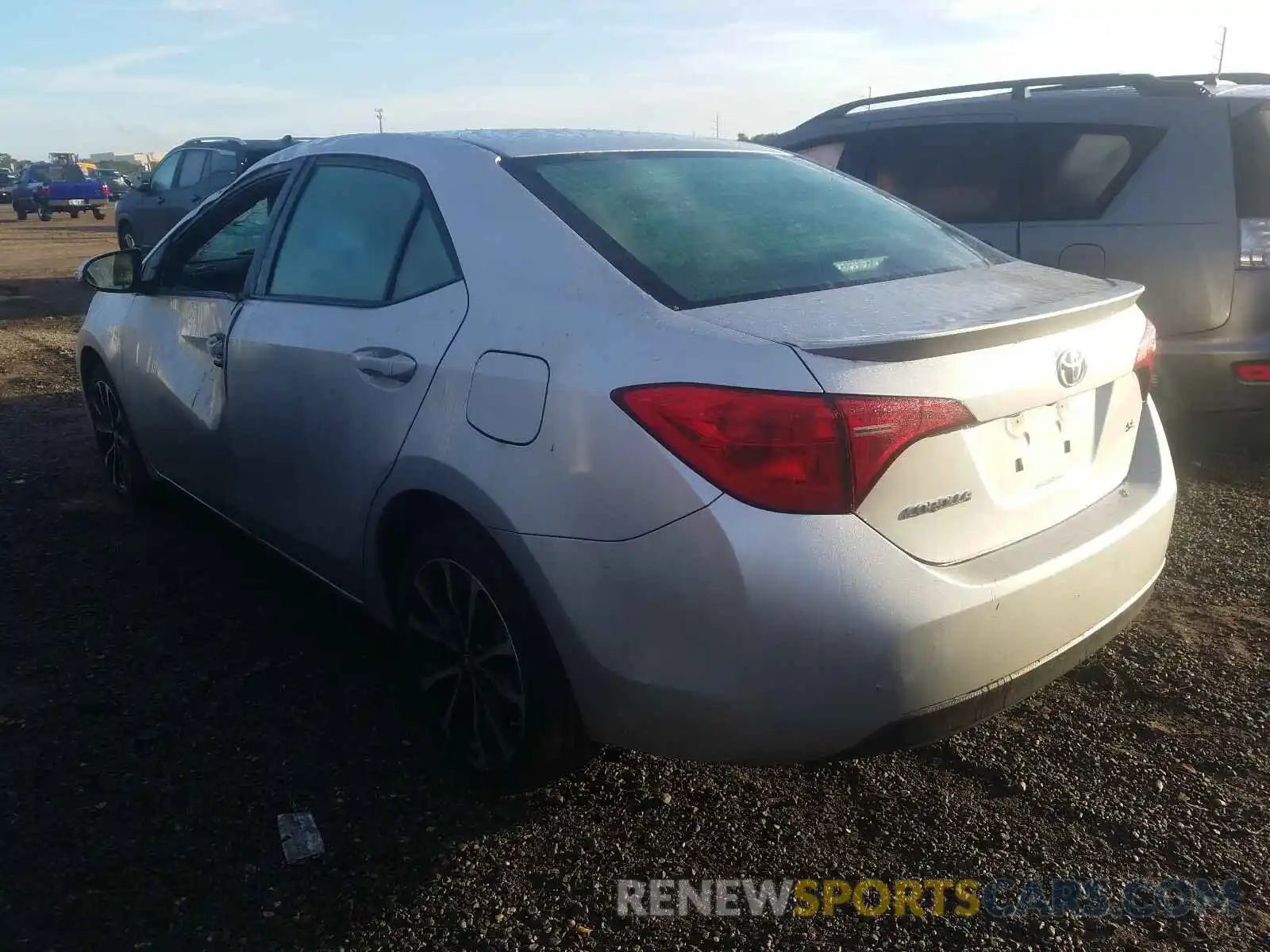 3 Photograph of a damaged car 5YFBURHE9KP920185 TOYOTA COROLLA 2019