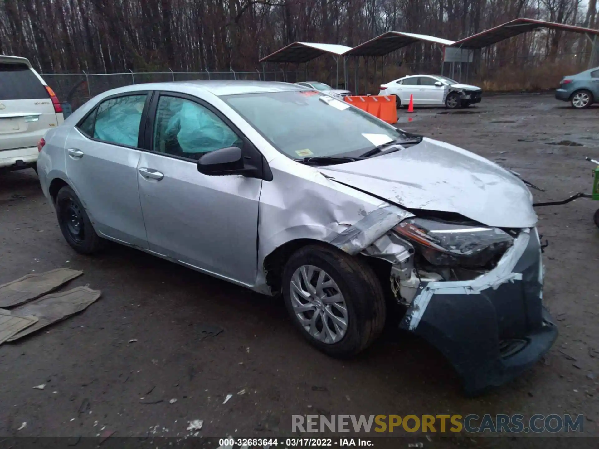 1 Photograph of a damaged car 5YFBURHE9KP920235 TOYOTA COROLLA 2019