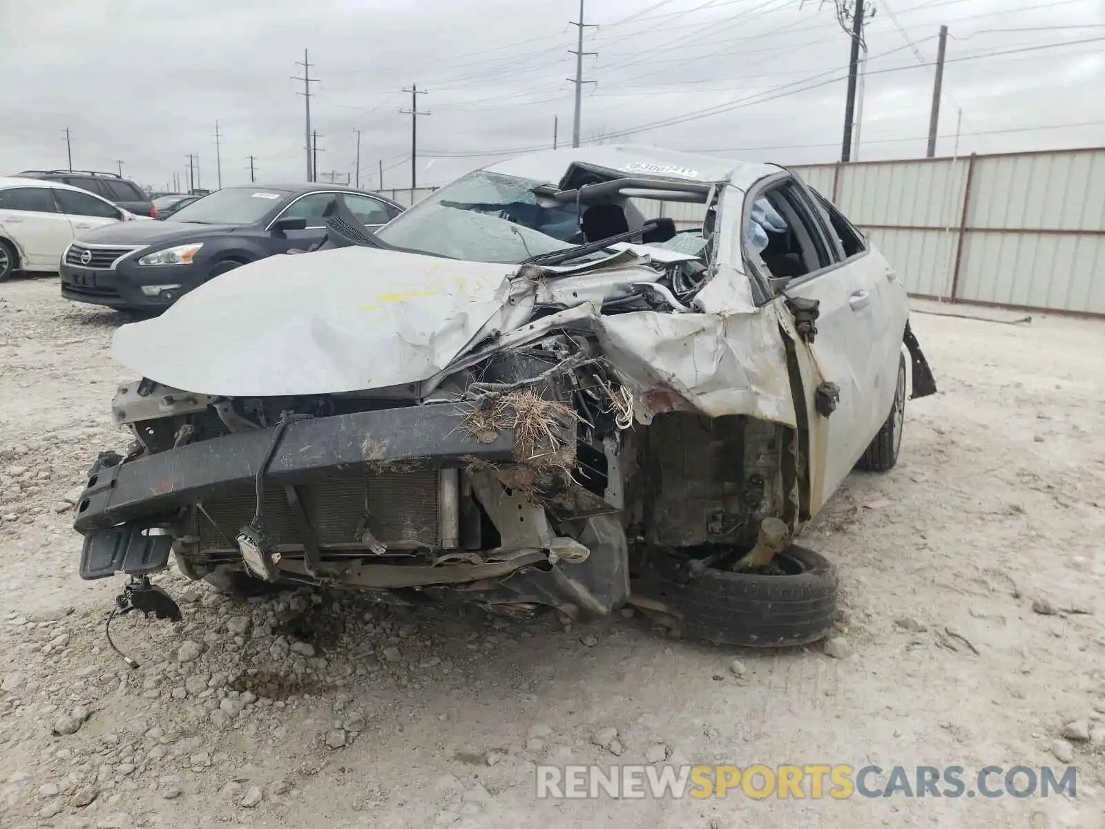 2 Photograph of a damaged car 5YFBURHE9KP920283 TOYOTA COROLLA 2019