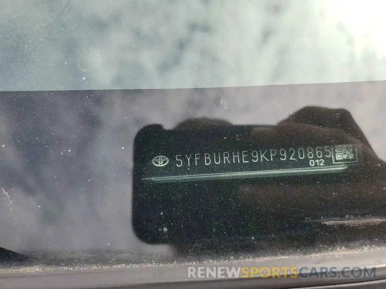 12 Photograph of a damaged car 5YFBURHE9KP920865 TOYOTA COROLLA 2019