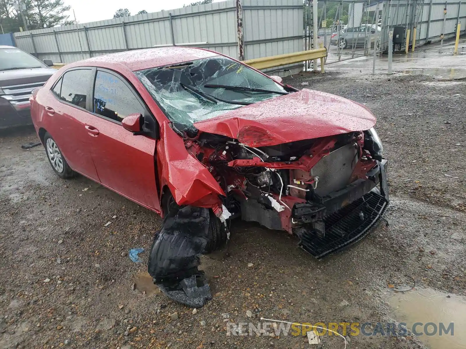 1 Photograph of a damaged car 5YFBURHE9KP921028 TOYOTA COROLLA 2019