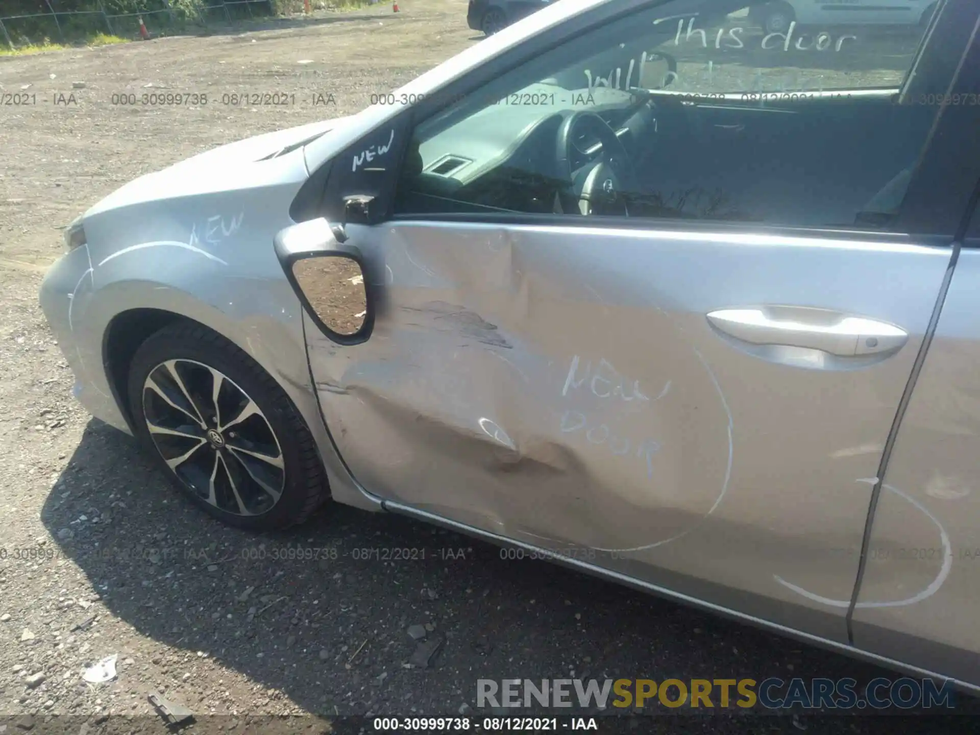 6 Photograph of a damaged car 5YFBURHE9KP921157 TOYOTA COROLLA 2019