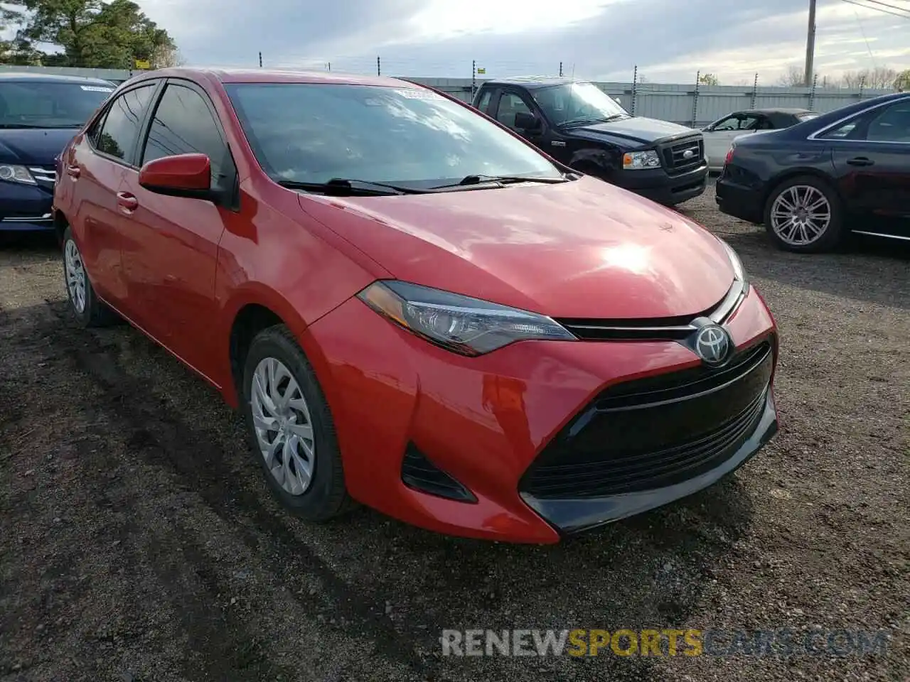 1 Photograph of a damaged car 5YFBURHE9KP922020 TOYOTA COROLLA 2019