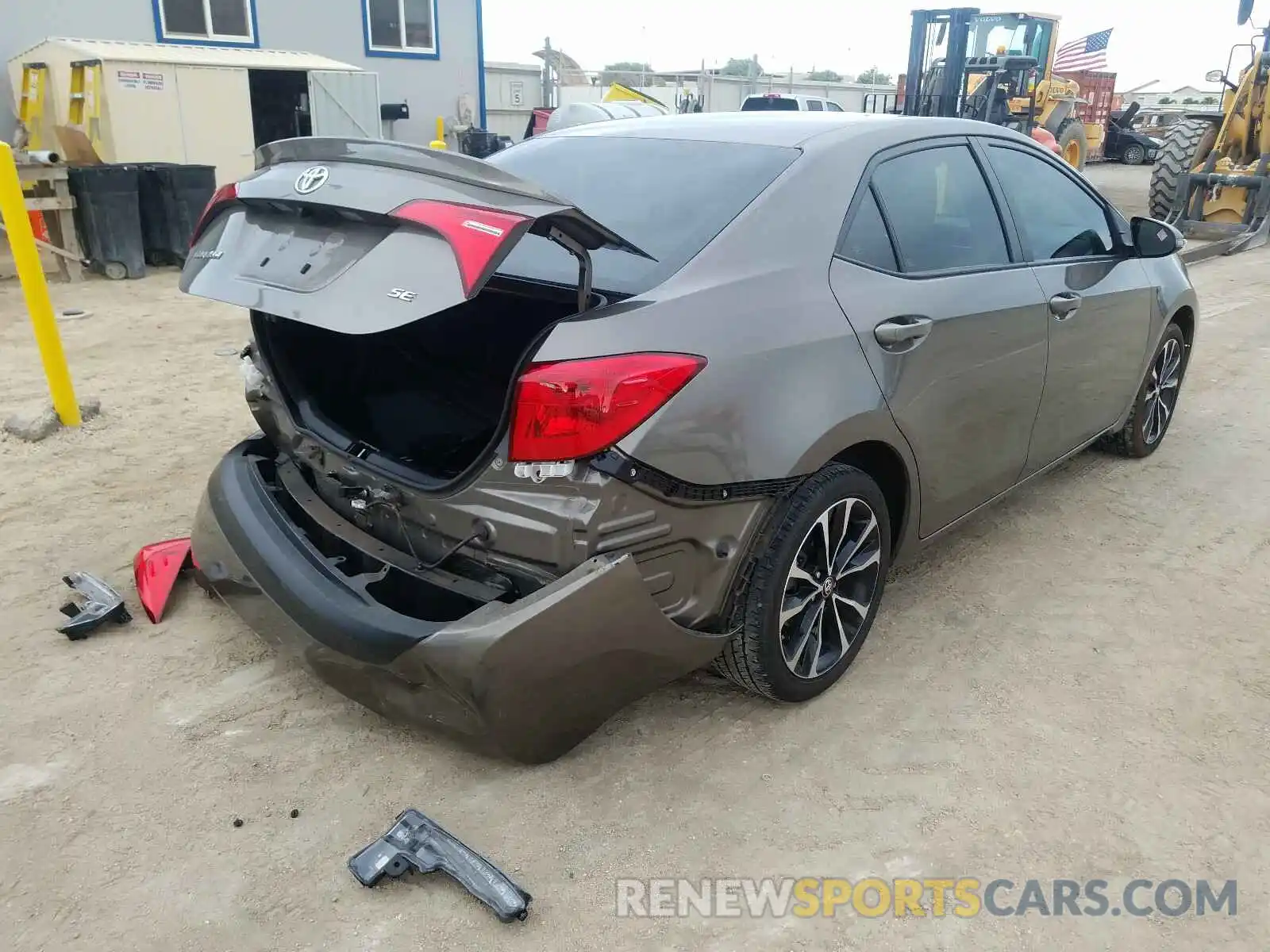 4 Photograph of a damaged car 5YFBURHE9KP922499 TOYOTA COROLLA 2019