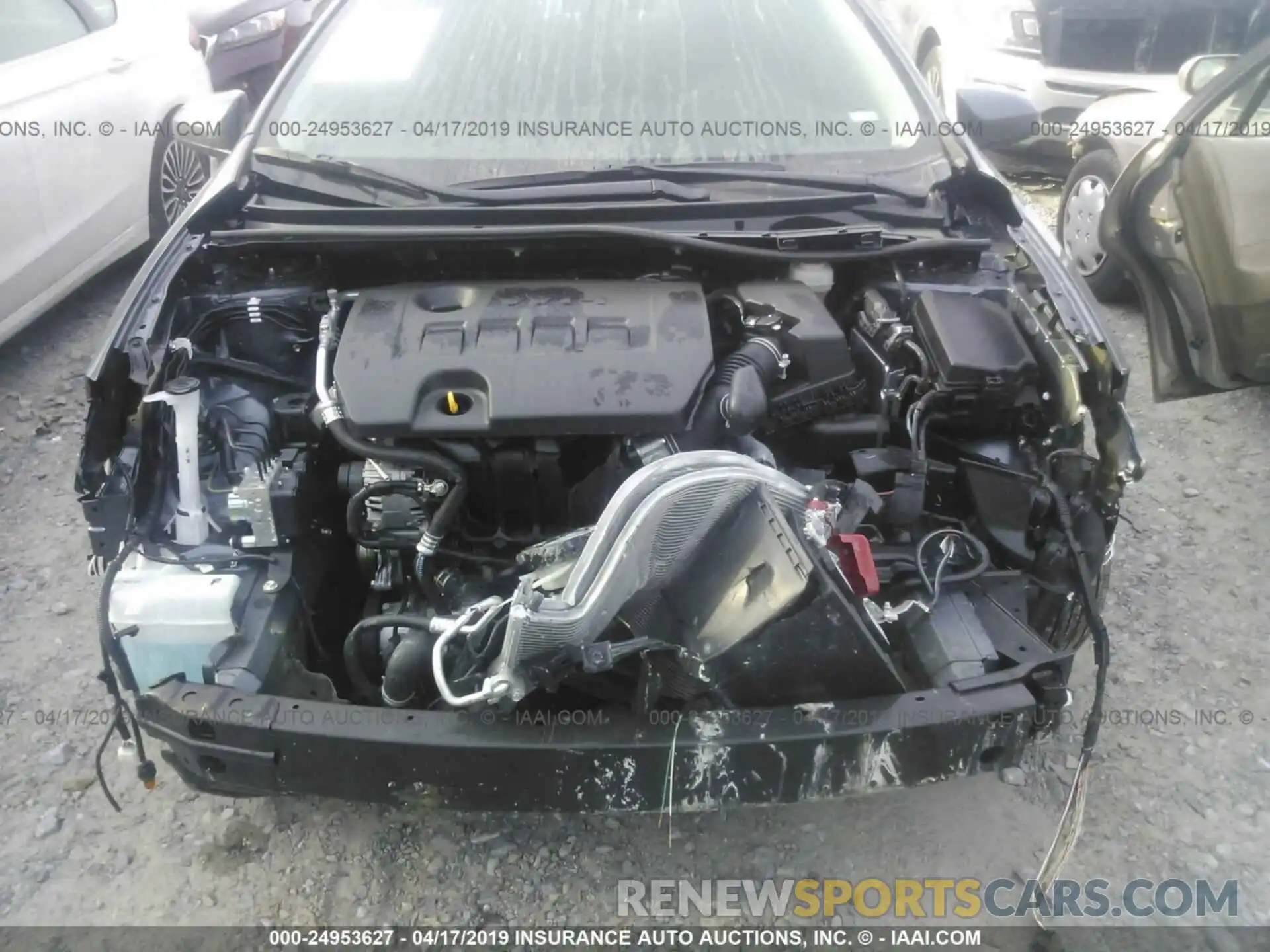 6 Photograph of a damaged car 5YFBURHE9KP923085 TOYOTA COROLLA 2019