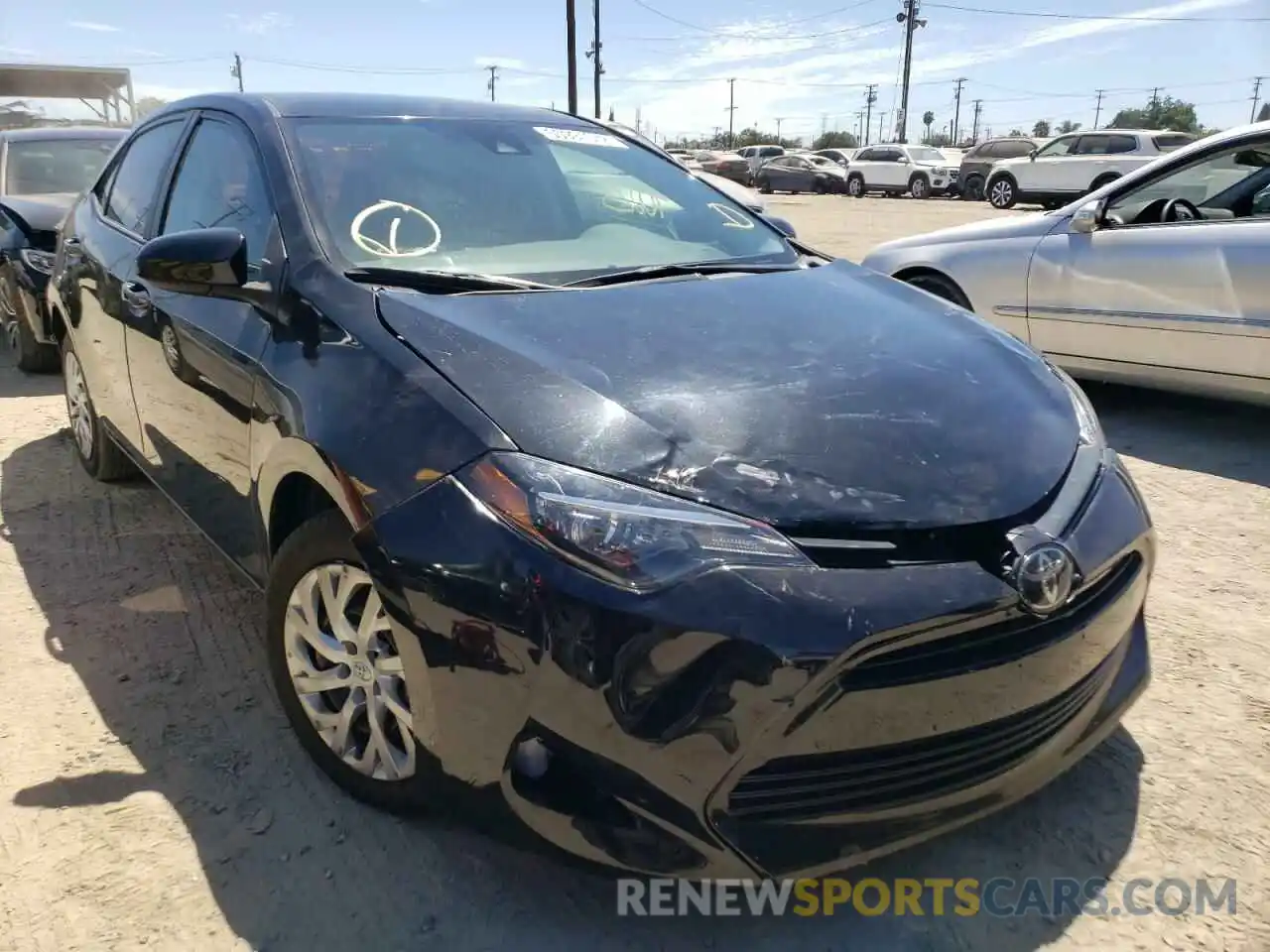 1 Photograph of a damaged car 5YFBURHE9KP923507 TOYOTA COROLLA 2019