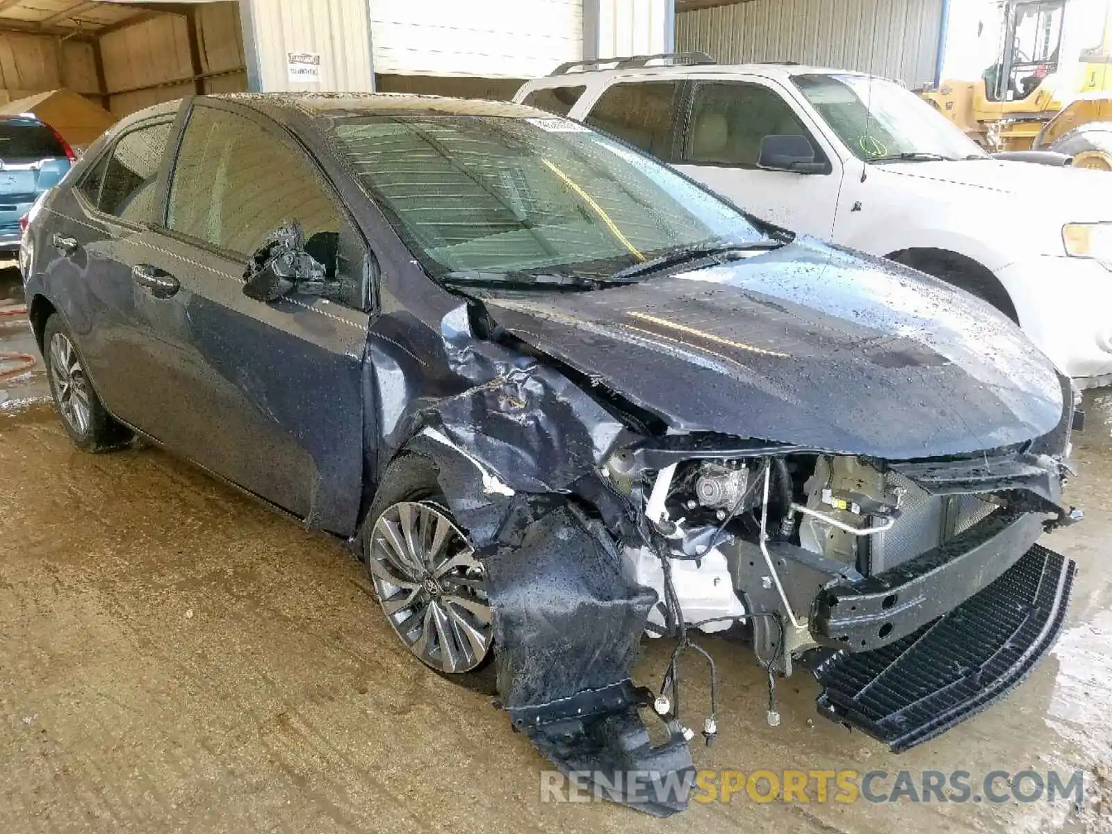 1 Photograph of a damaged car 5YFBURHE9KP923748 TOYOTA COROLLA 2019