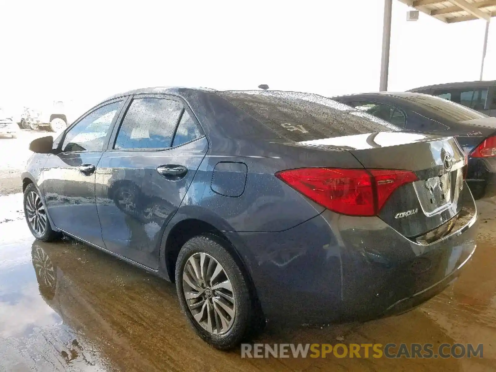 3 Photograph of a damaged car 5YFBURHE9KP923748 TOYOTA COROLLA 2019