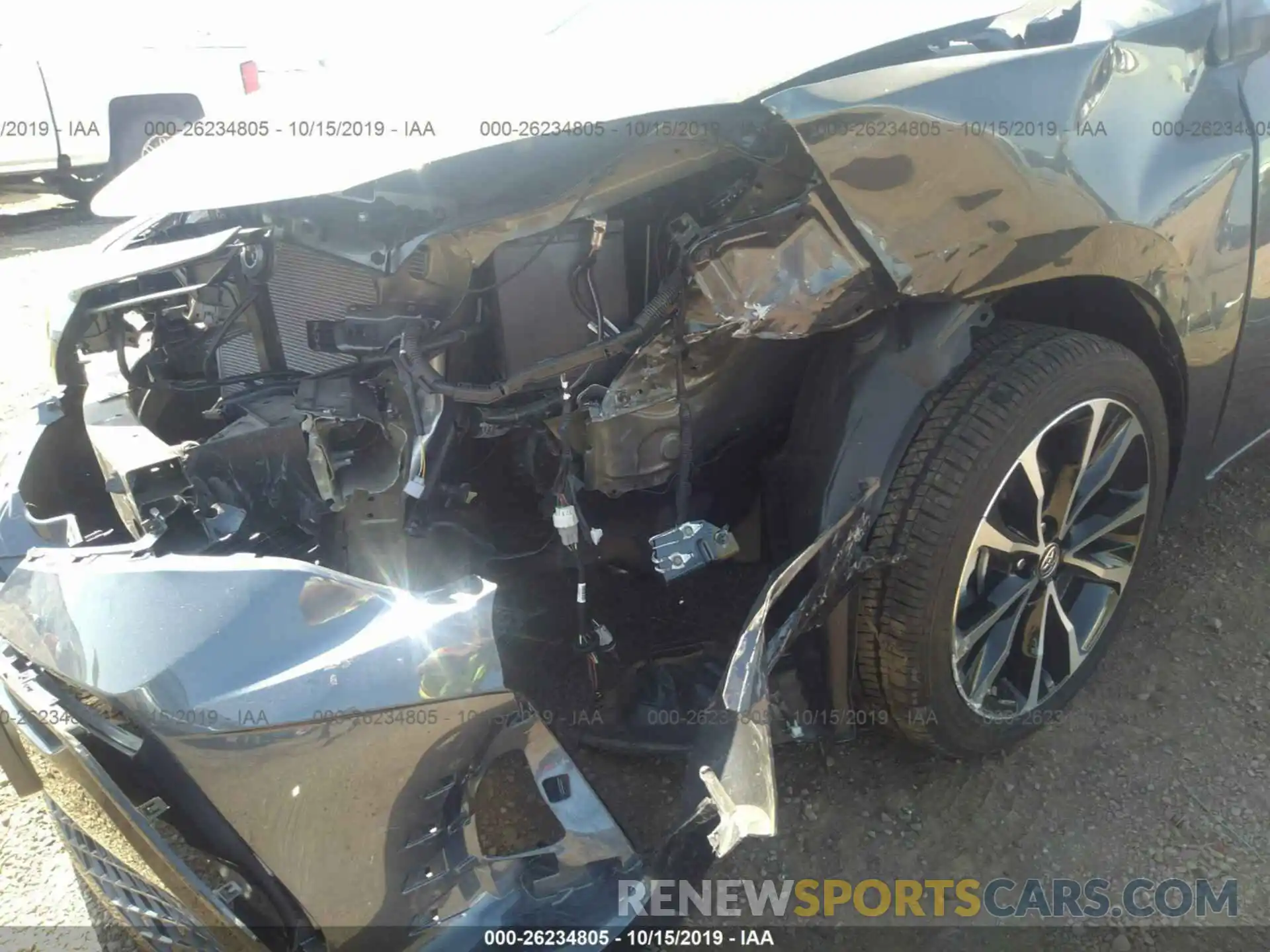 6 Photograph of a damaged car 5YFBURHE9KP923779 TOYOTA COROLLA 2019