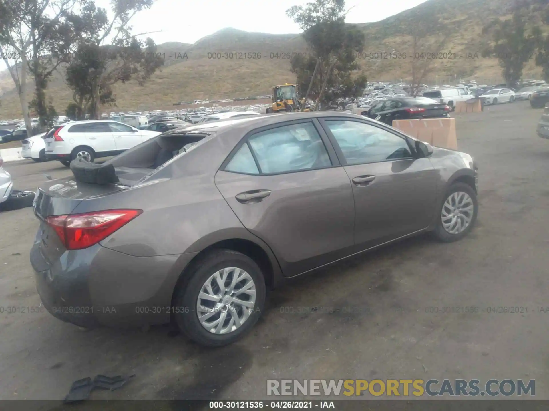 4 Photograph of a damaged car 5YFBURHE9KP925404 TOYOTA COROLLA 2019