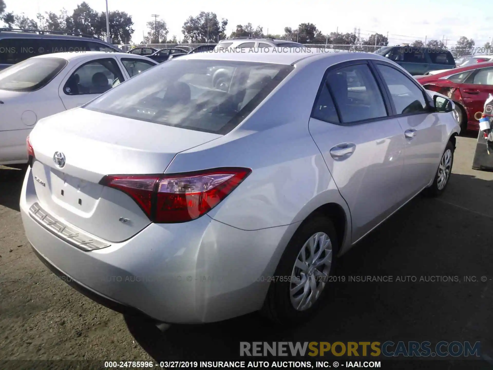 4 Photograph of a damaged car 5YFBURHE9KP925452 TOYOTA COROLLA 2019