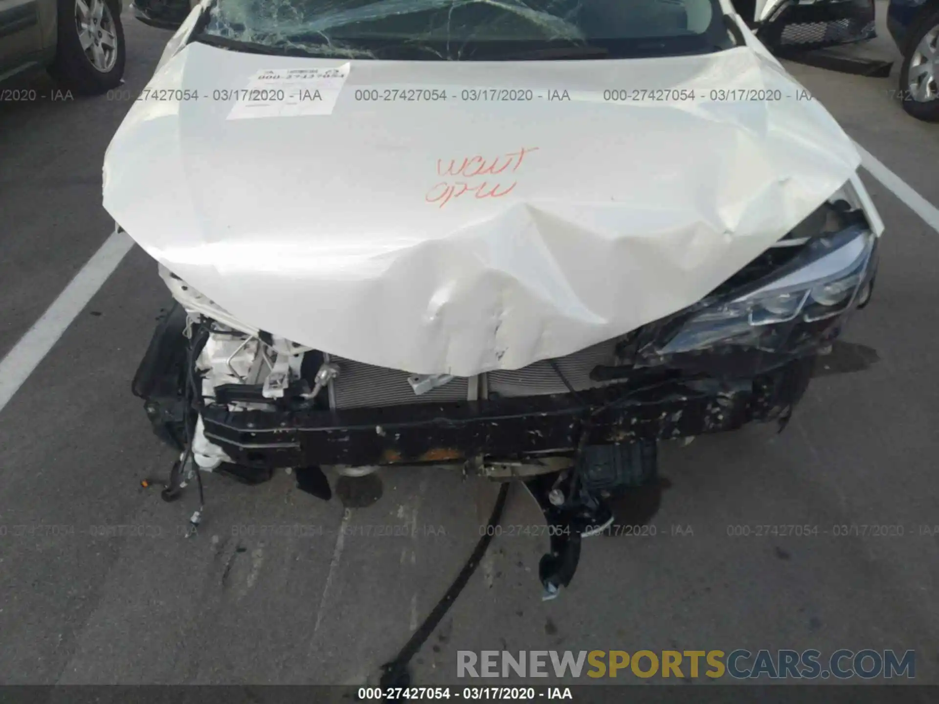 10 Photograph of a damaged car 5YFBURHE9KP925726 TOYOTA COROLLA 2019