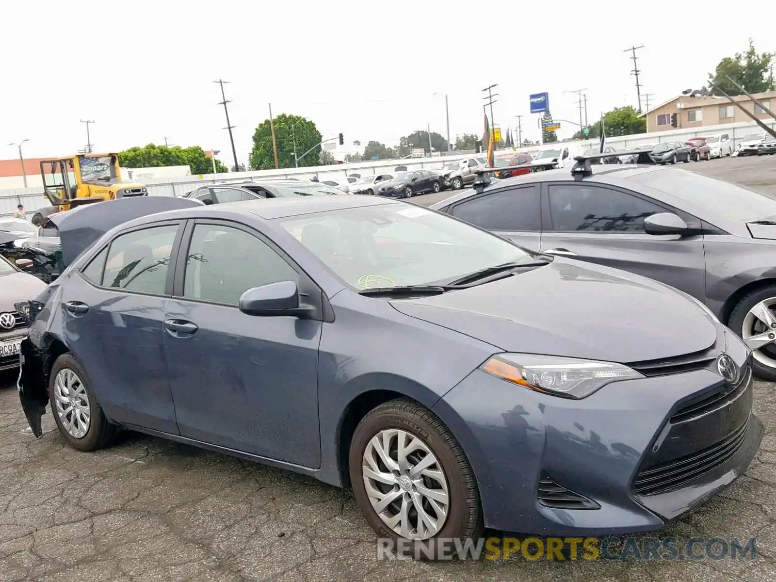 1 Photograph of a damaged car 5YFBURHE9KP926245 TOYOTA COROLLA 2019