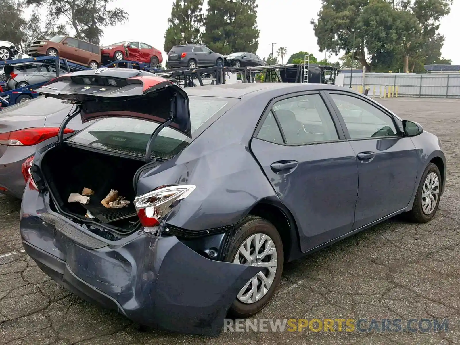 4 Photograph of a damaged car 5YFBURHE9KP926245 TOYOTA COROLLA 2019