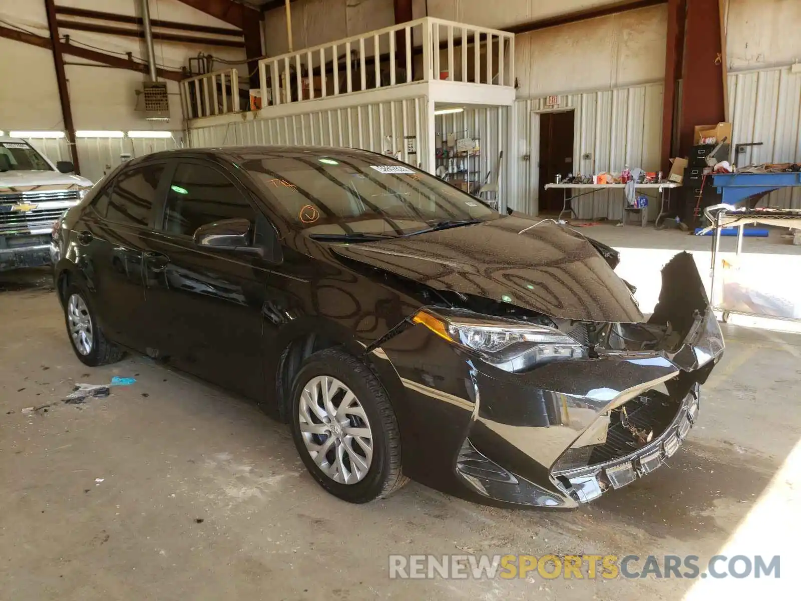 1 Photograph of a damaged car 5YFBURHE9KP926486 TOYOTA COROLLA 2019