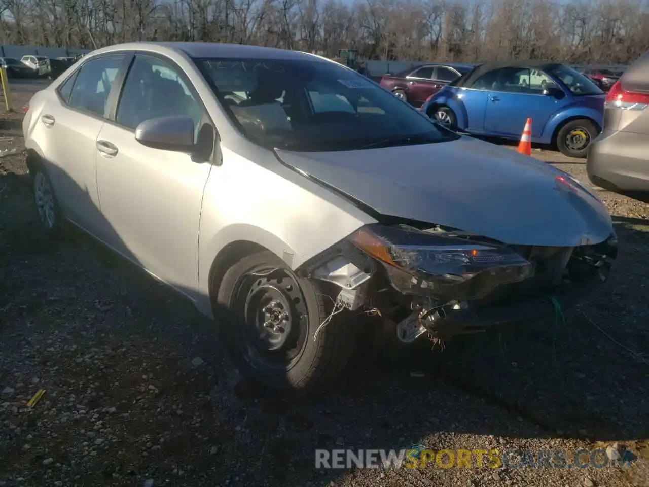 1 Photograph of a damaged car 5YFBURHE9KP927170 TOYOTA COROLLA 2019