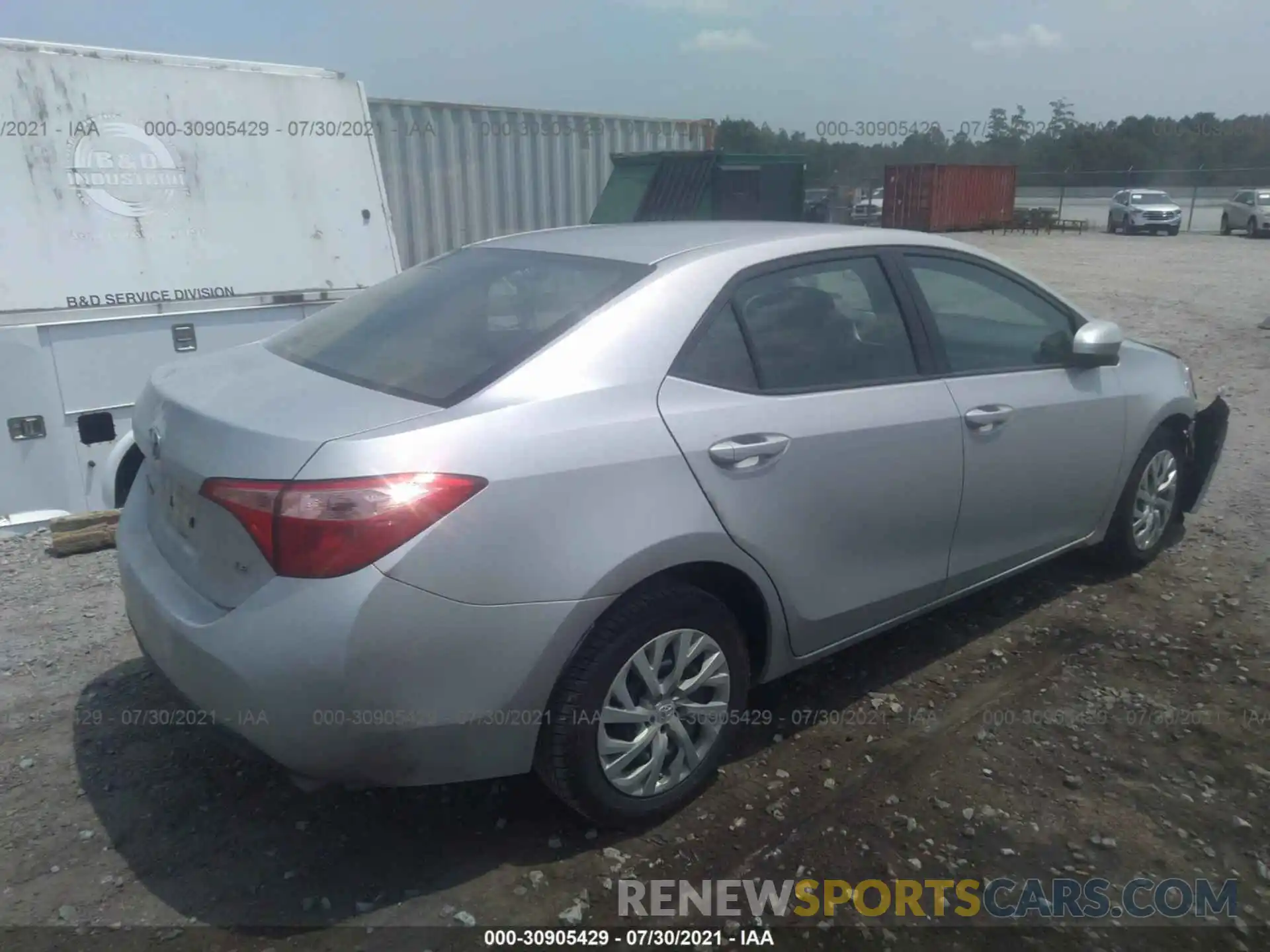 4 Photograph of a damaged car 5YFBURHE9KP927508 TOYOTA COROLLA 2019