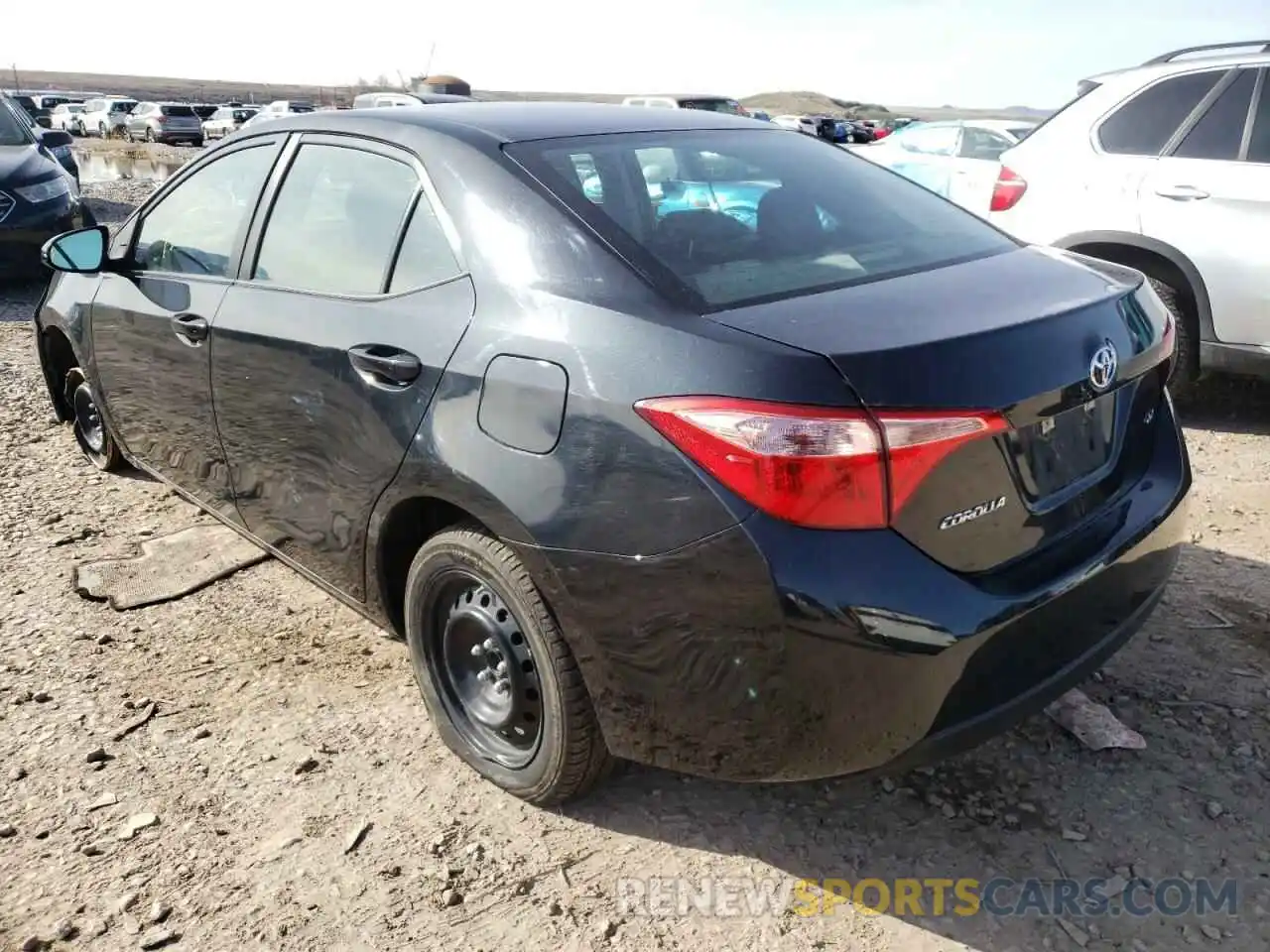 3 Photograph of a damaged car 5YFBURHE9KP927735 TOYOTA COROLLA 2019