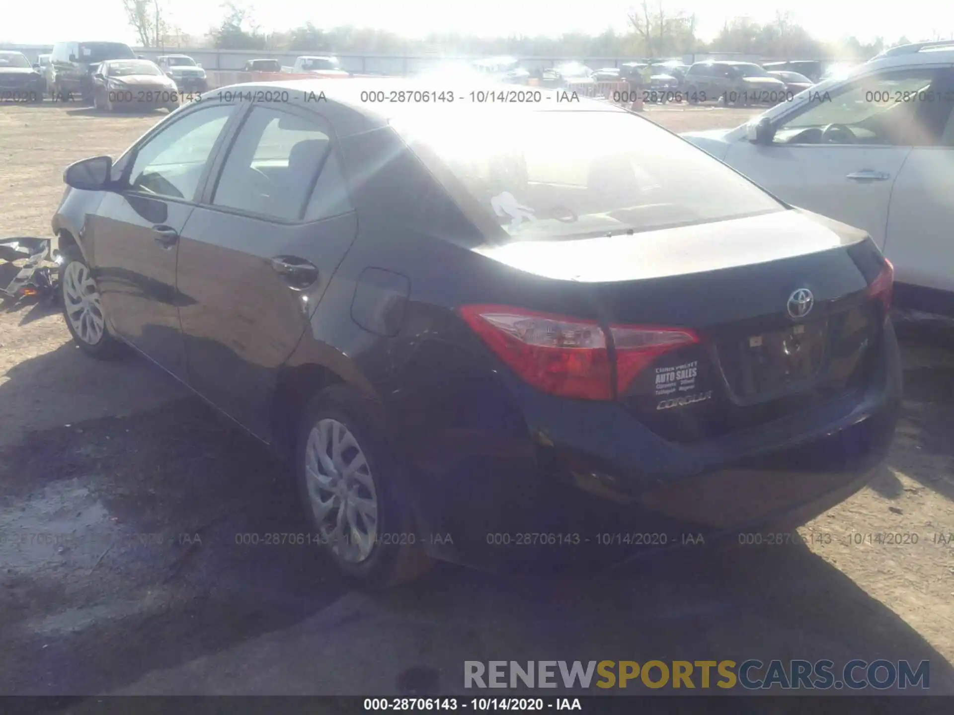 3 Photograph of a damaged car 5YFBURHE9KP928416 TOYOTA COROLLA 2019