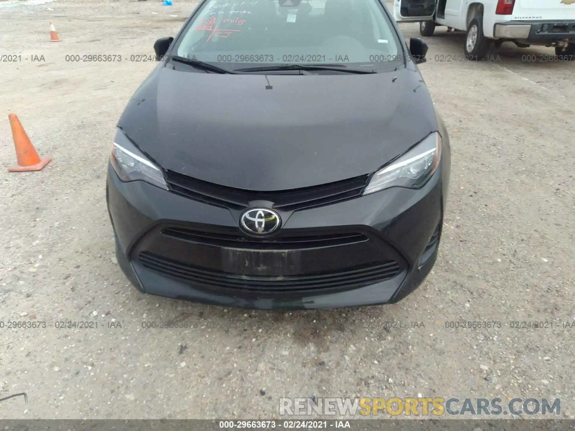 6 Photograph of a damaged car 5YFBURHE9KP929050 TOYOTA COROLLA 2019