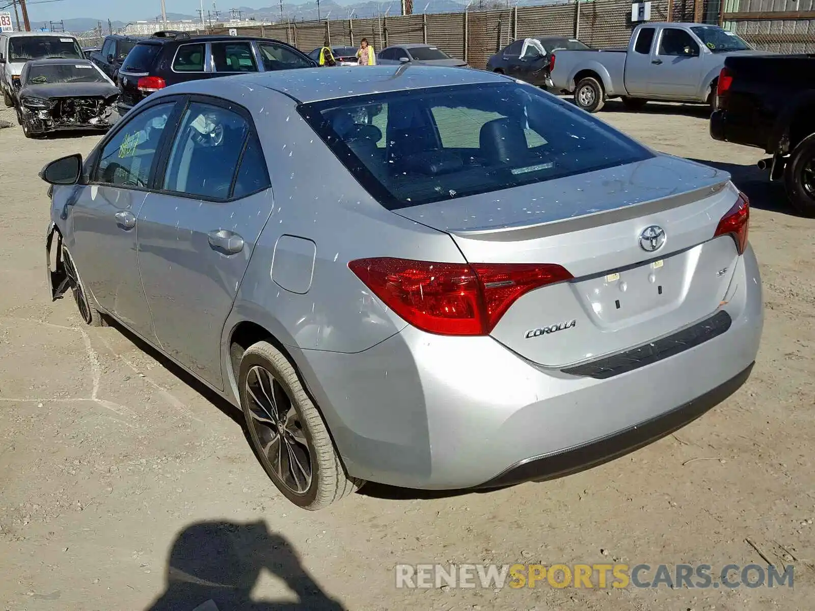 3 Photograph of a damaged car 5YFBURHE9KP929534 TOYOTA COROLLA 2019