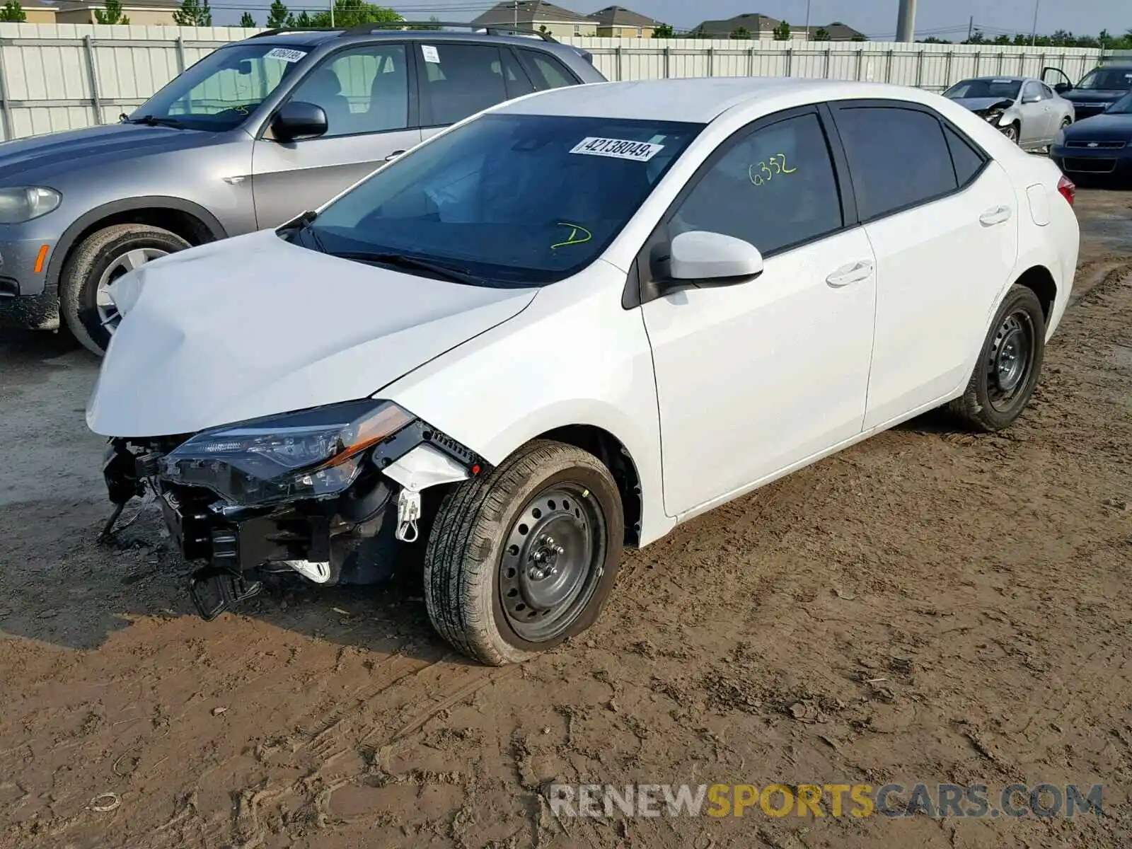 2 Фотография поврежденного автомобиля 5YFBURHE9KP929839 TOYOTA COROLLA 2019