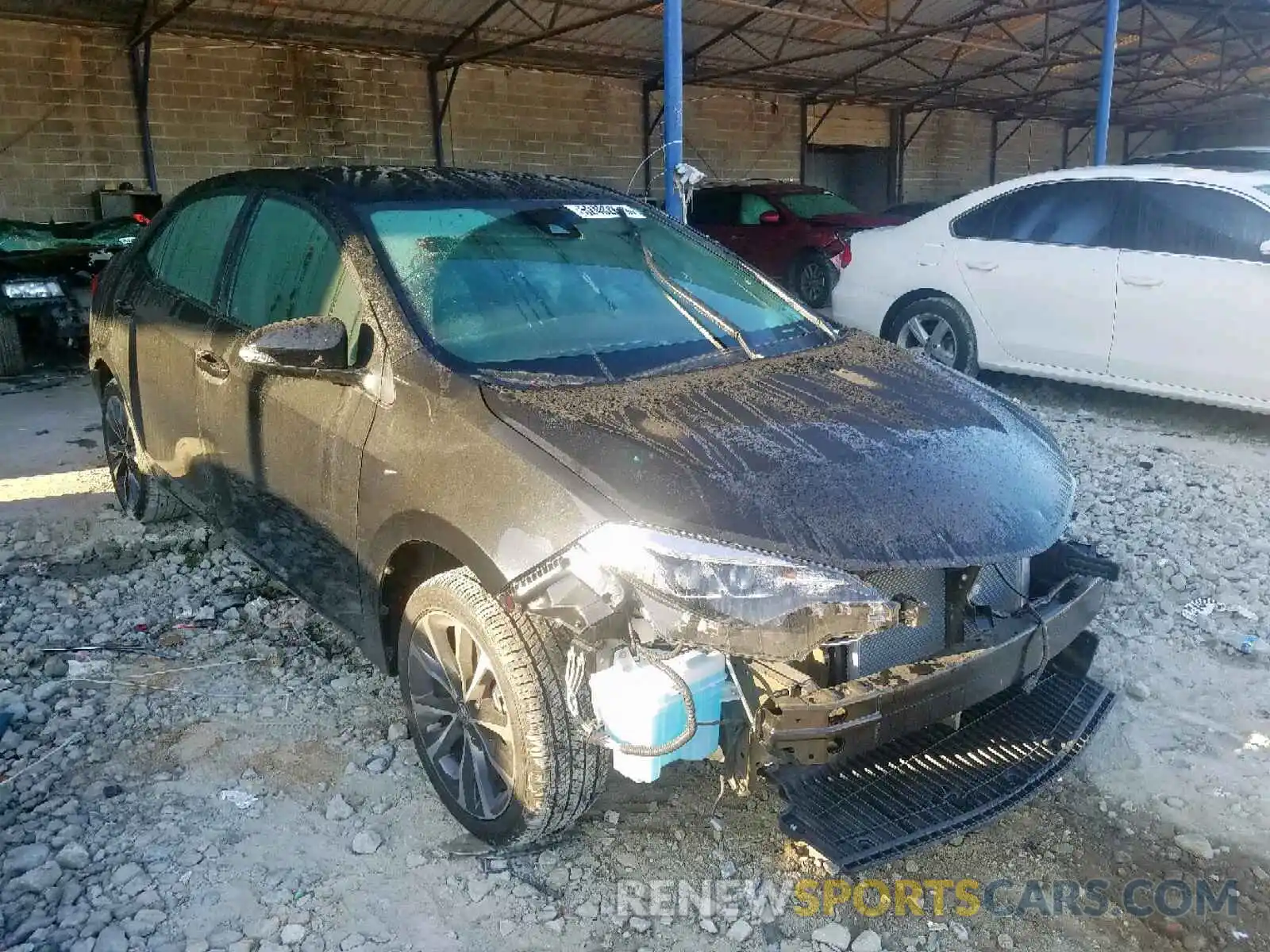 1 Photograph of a damaged car 5YFBURHE9KP929937 TOYOTA COROLLA 2019