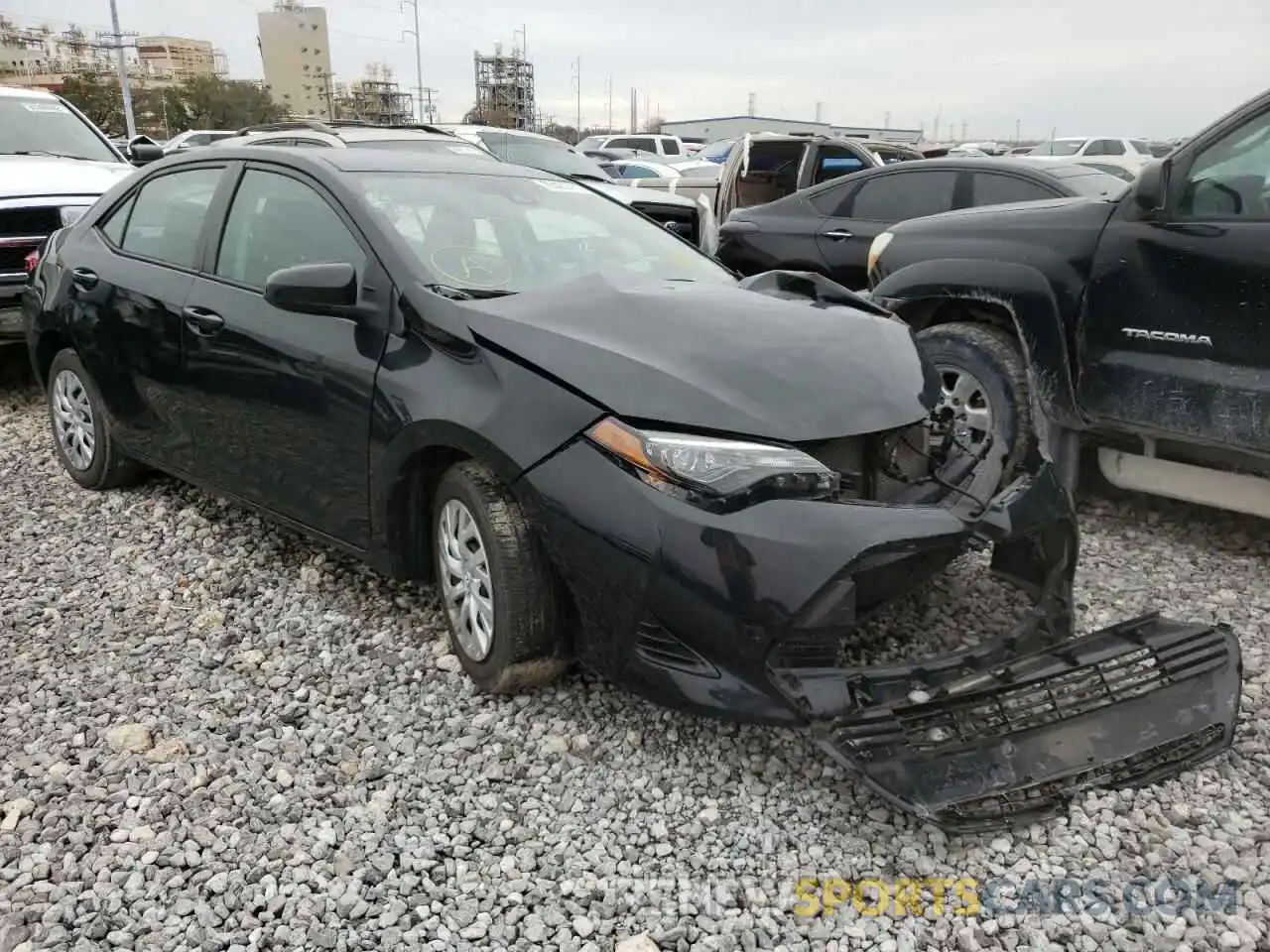 1 Photograph of a damaged car 5YFBURHE9KP931087 TOYOTA COROLLA 2019