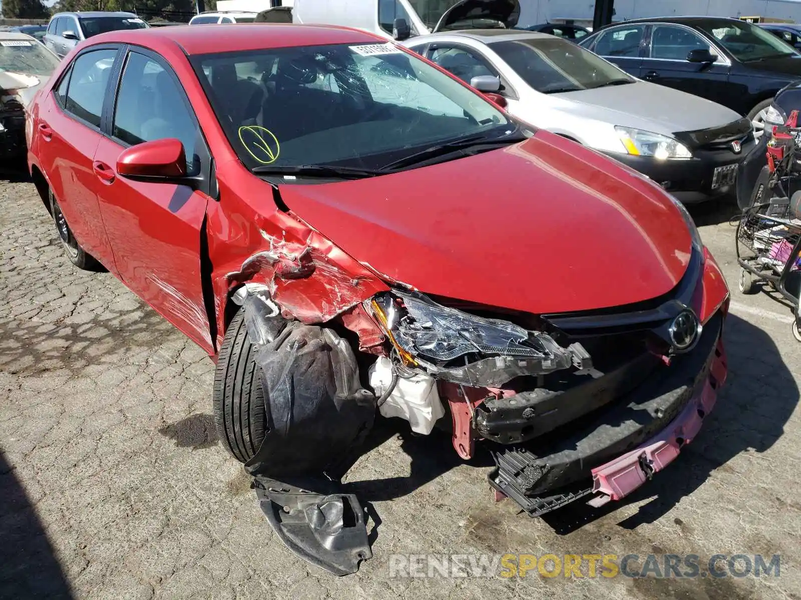 1 Photograph of a damaged car 5YFBURHE9KP931364 TOYOTA COROLLA 2019