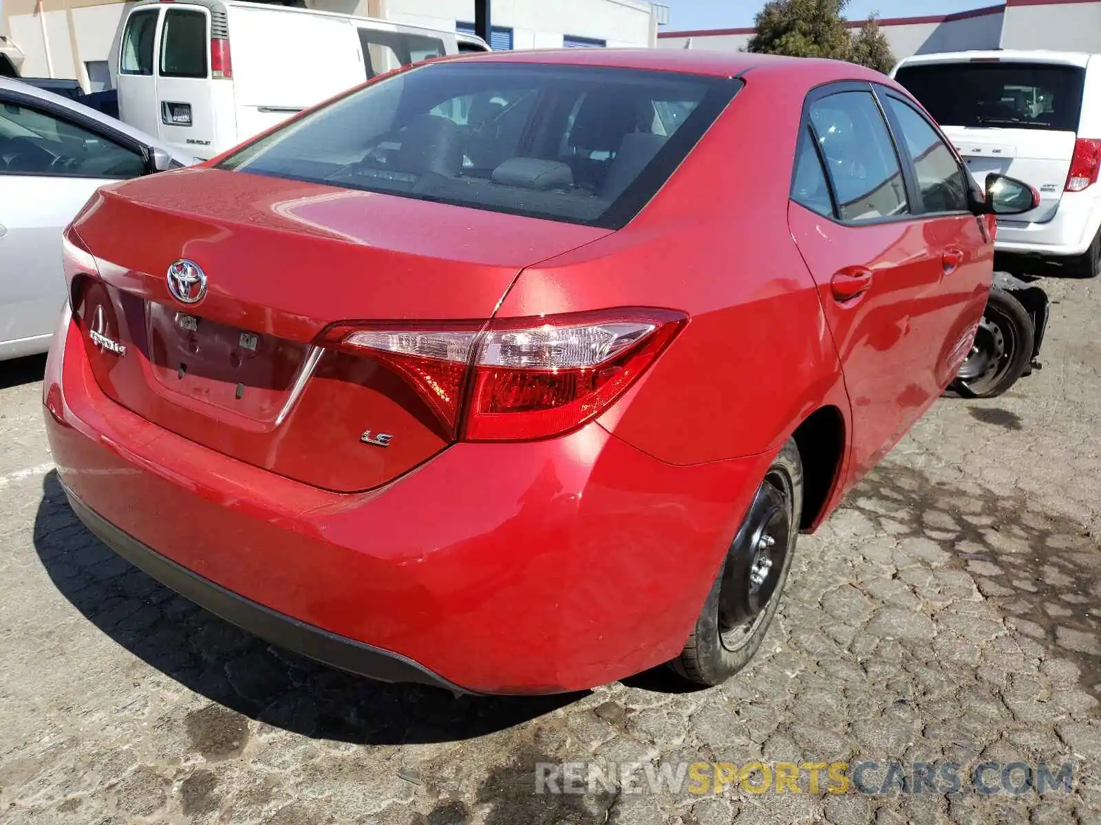 4 Photograph of a damaged car 5YFBURHE9KP931364 TOYOTA COROLLA 2019