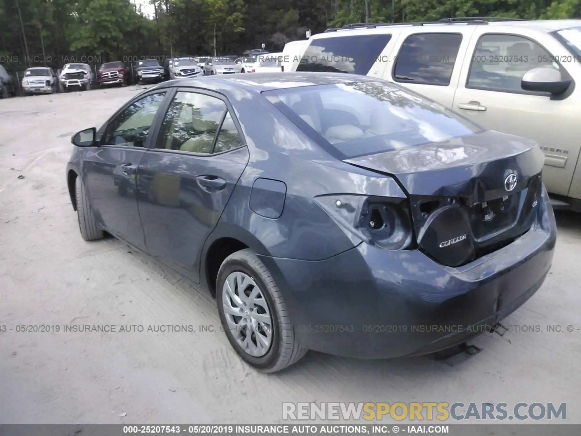 3 Photograph of a damaged car 5YFBURHE9KP932479 TOYOTA COROLLA 2019