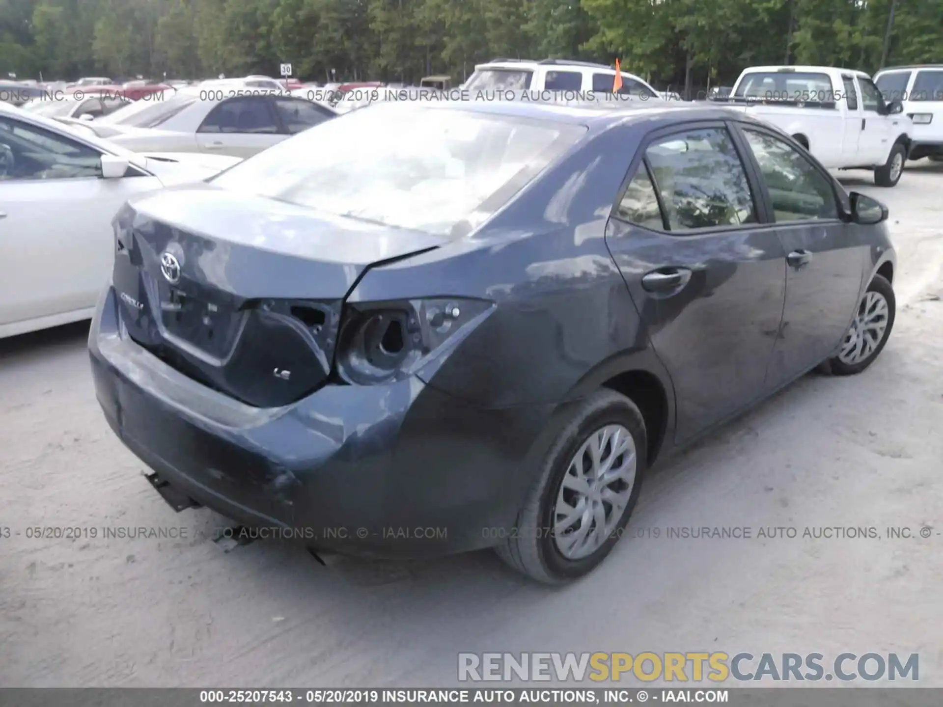 4 Photograph of a damaged car 5YFBURHE9KP932479 TOYOTA COROLLA 2019