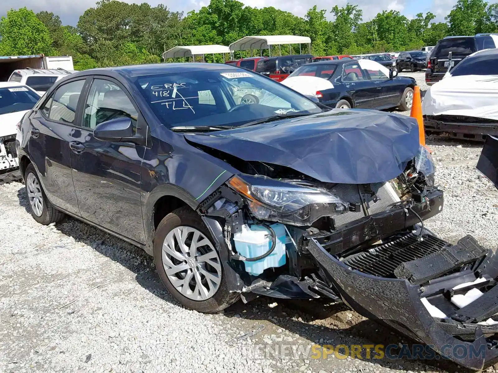 1 Photograph of a damaged car 5YFBURHE9KP932496 TOYOTA COROLLA 2019