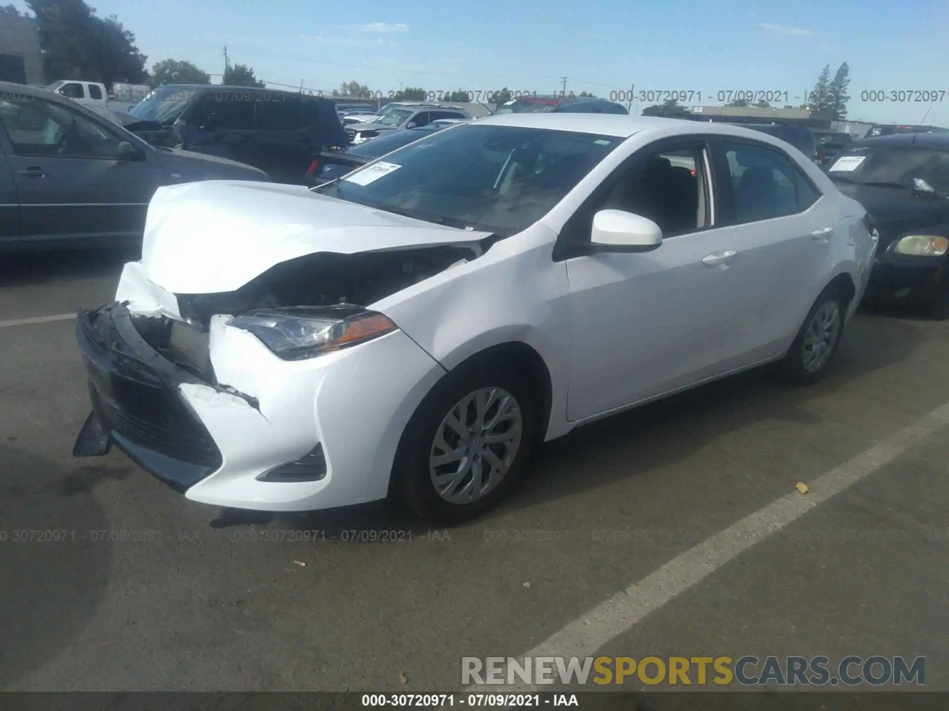 2 Photograph of a damaged car 5YFBURHE9KP932773 TOYOTA COROLLA 2019