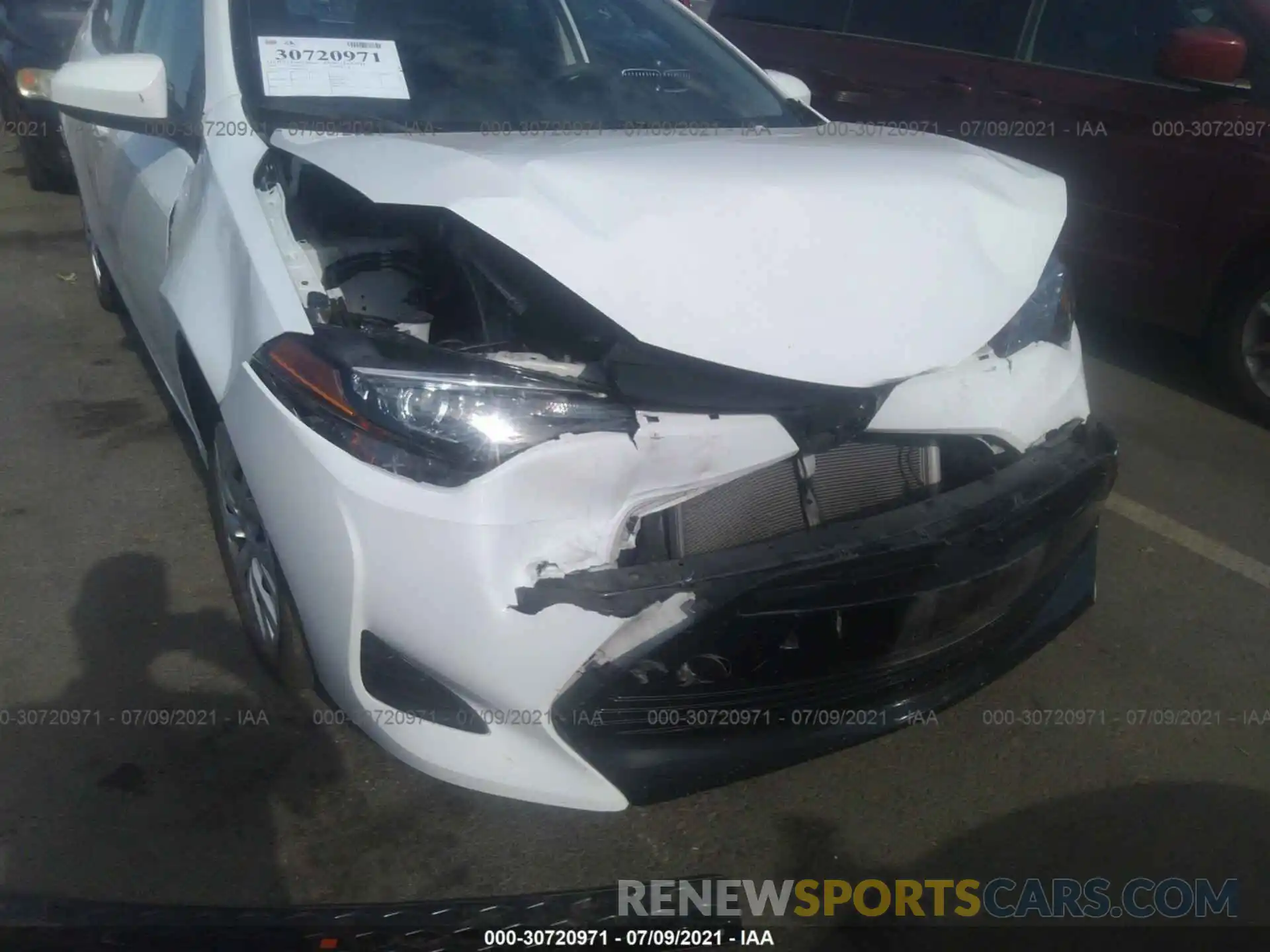 6 Photograph of a damaged car 5YFBURHE9KP932773 TOYOTA COROLLA 2019