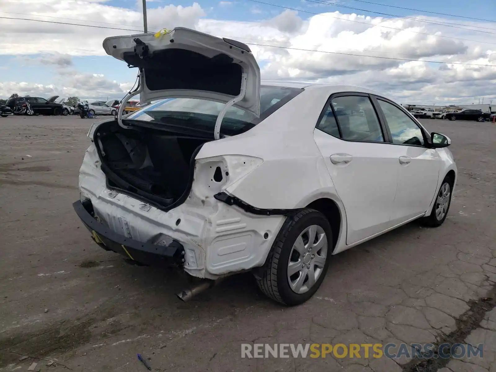 4 Photograph of a damaged car 5YFBURHE9KP932899 TOYOTA COROLLA 2019