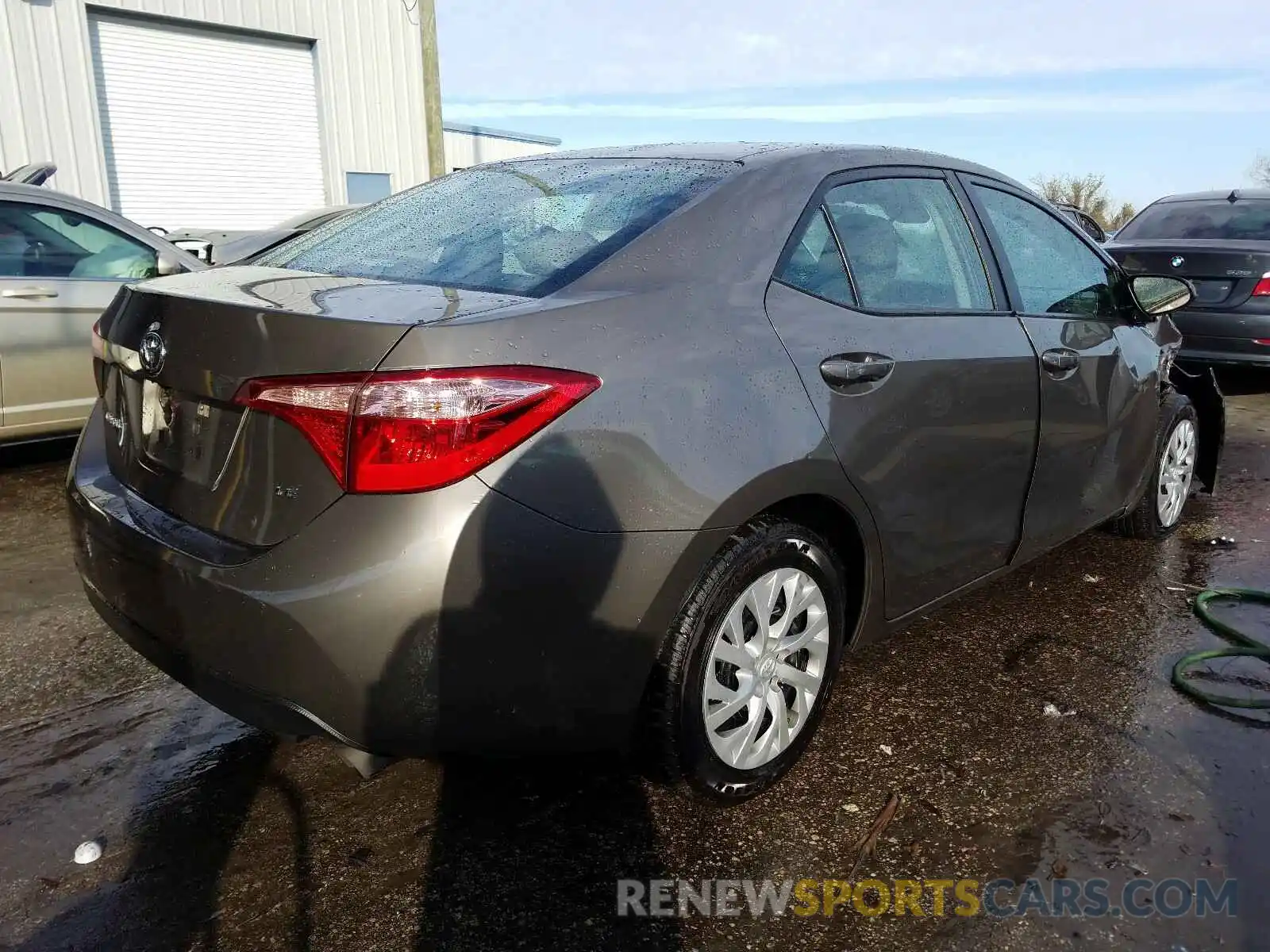 4 Photograph of a damaged car 5YFBURHE9KP935351 TOYOTA COROLLA 2019