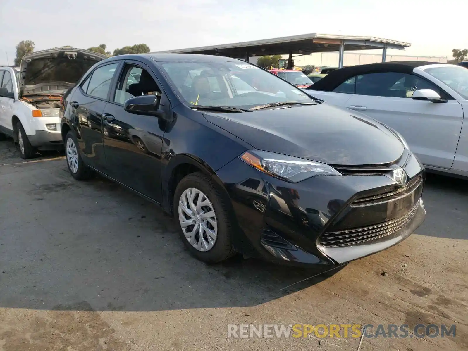 1 Photograph of a damaged car 5YFBURHE9KP935530 TOYOTA COROLLA 2019