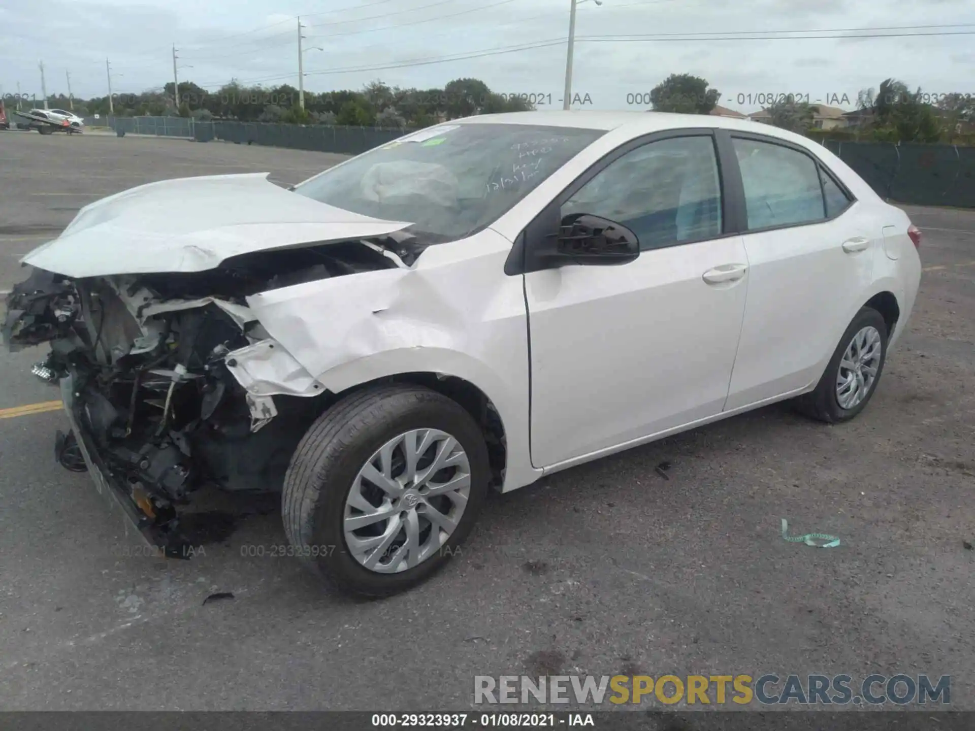 2 Photograph of a damaged car 5YFBURHE9KP935558 TOYOTA COROLLA 2019