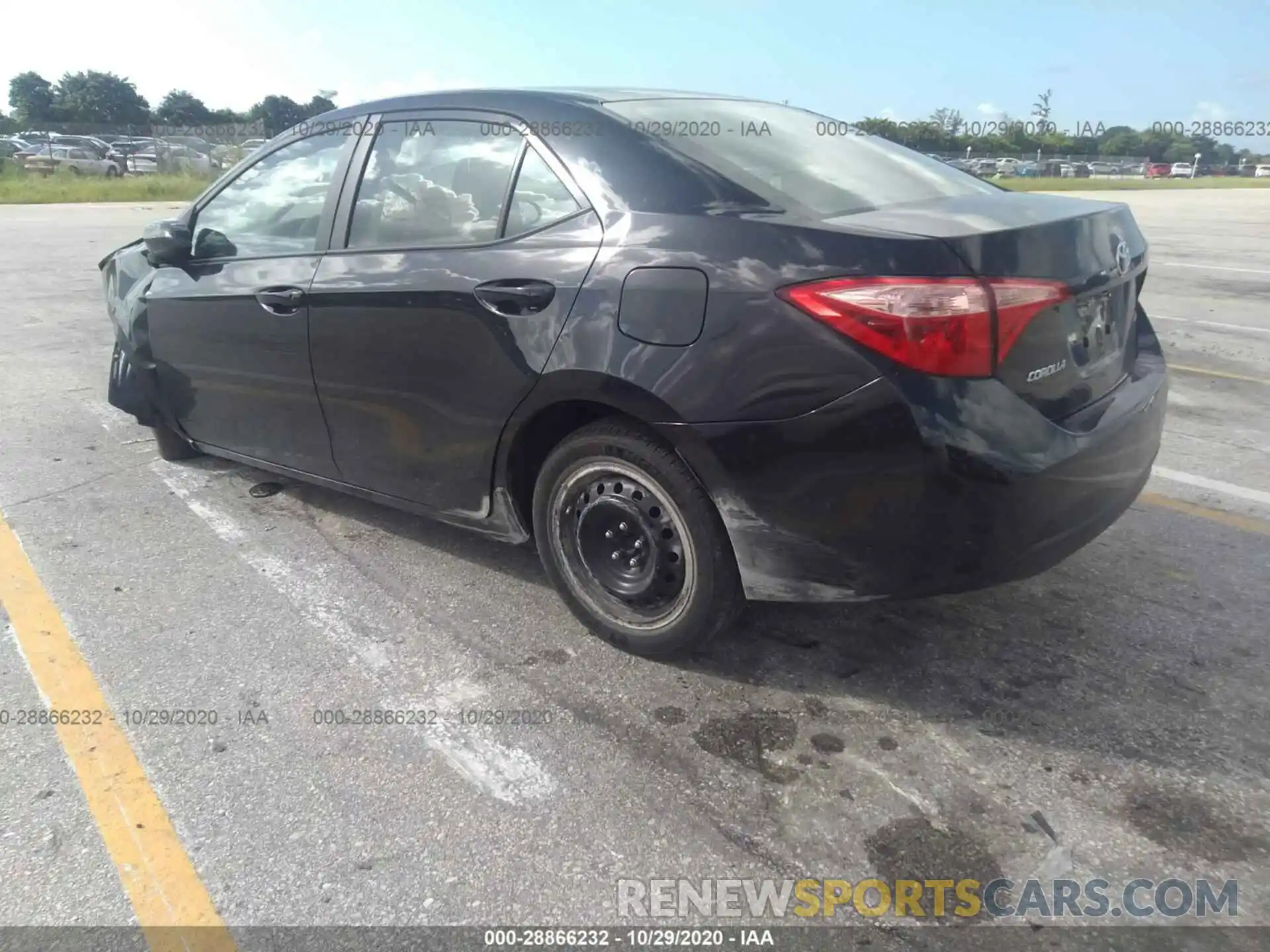 3 Photograph of a damaged car 5YFBURHE9KP935818 TOYOTA COROLLA 2019