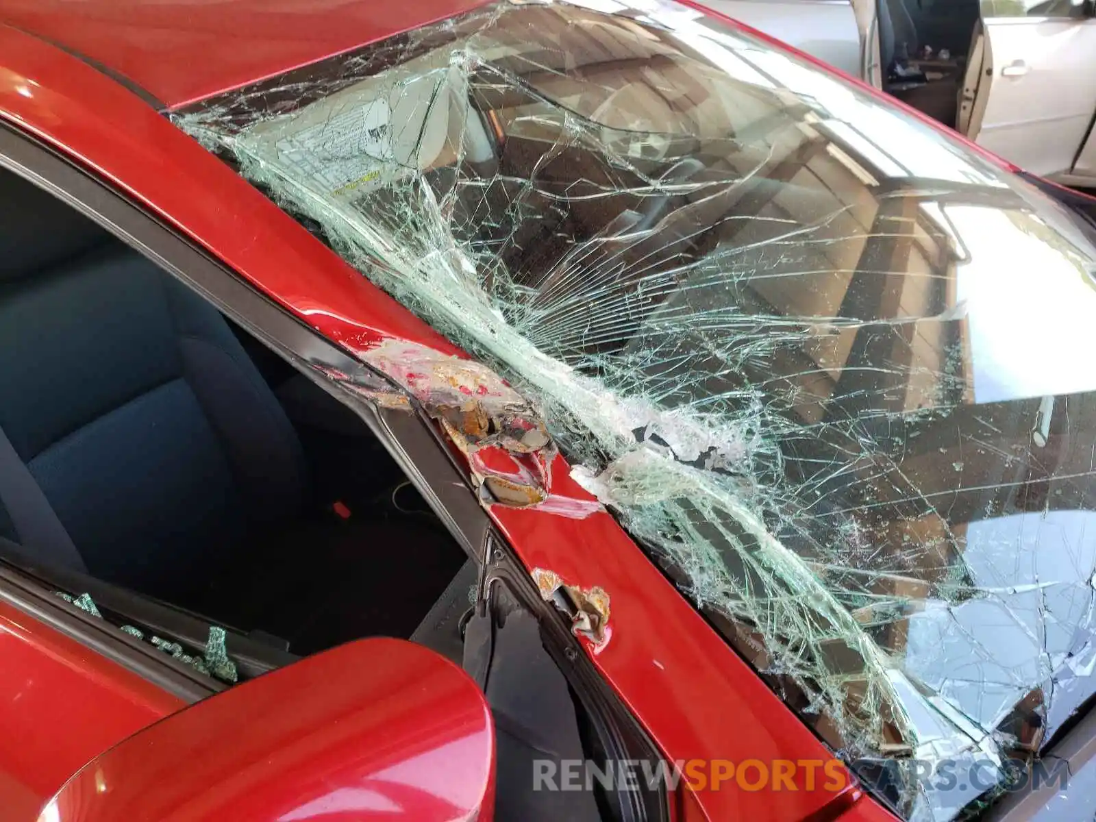 9 Photograph of a damaged car 5YFBURHE9KP935950 TOYOTA COROLLA 2019