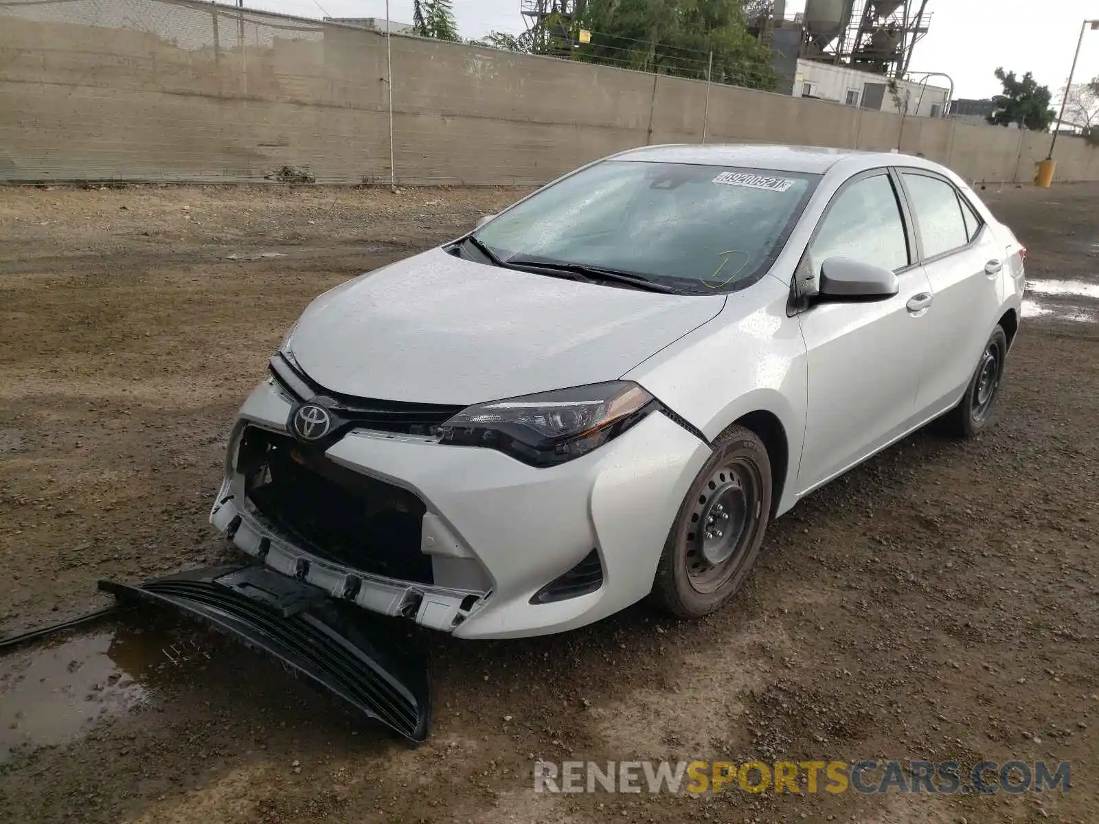 2 Photograph of a damaged car 5YFBURHE9KP936211 TOYOTA COROLLA 2019