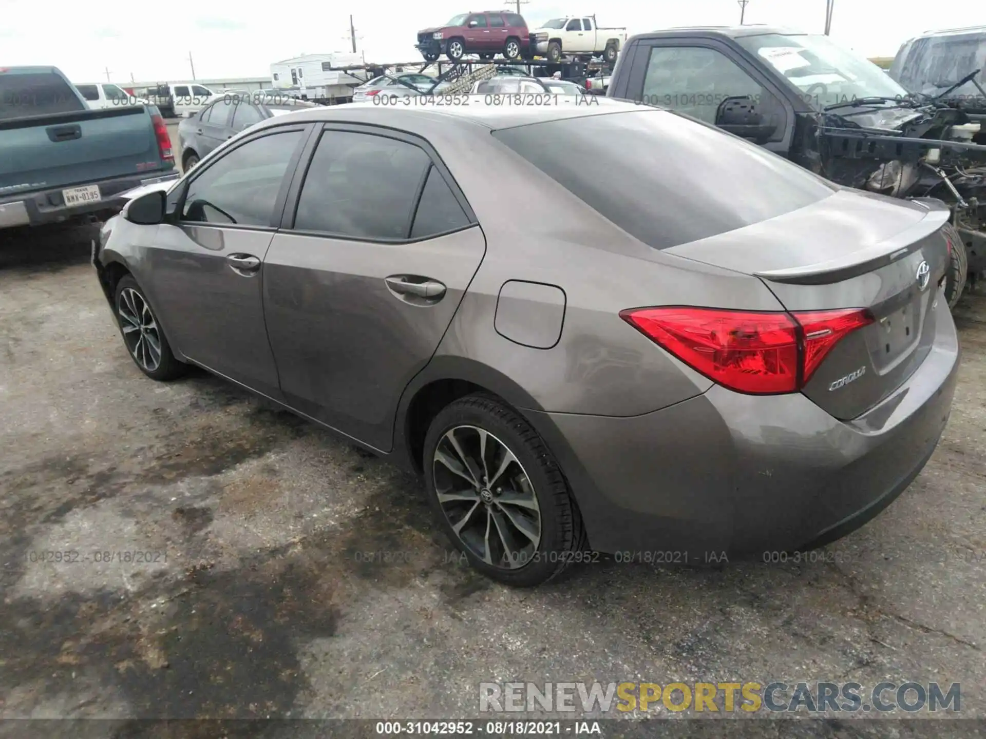 3 Photograph of a damaged car 5YFBURHE9KP937181 TOYOTA COROLLA 2019