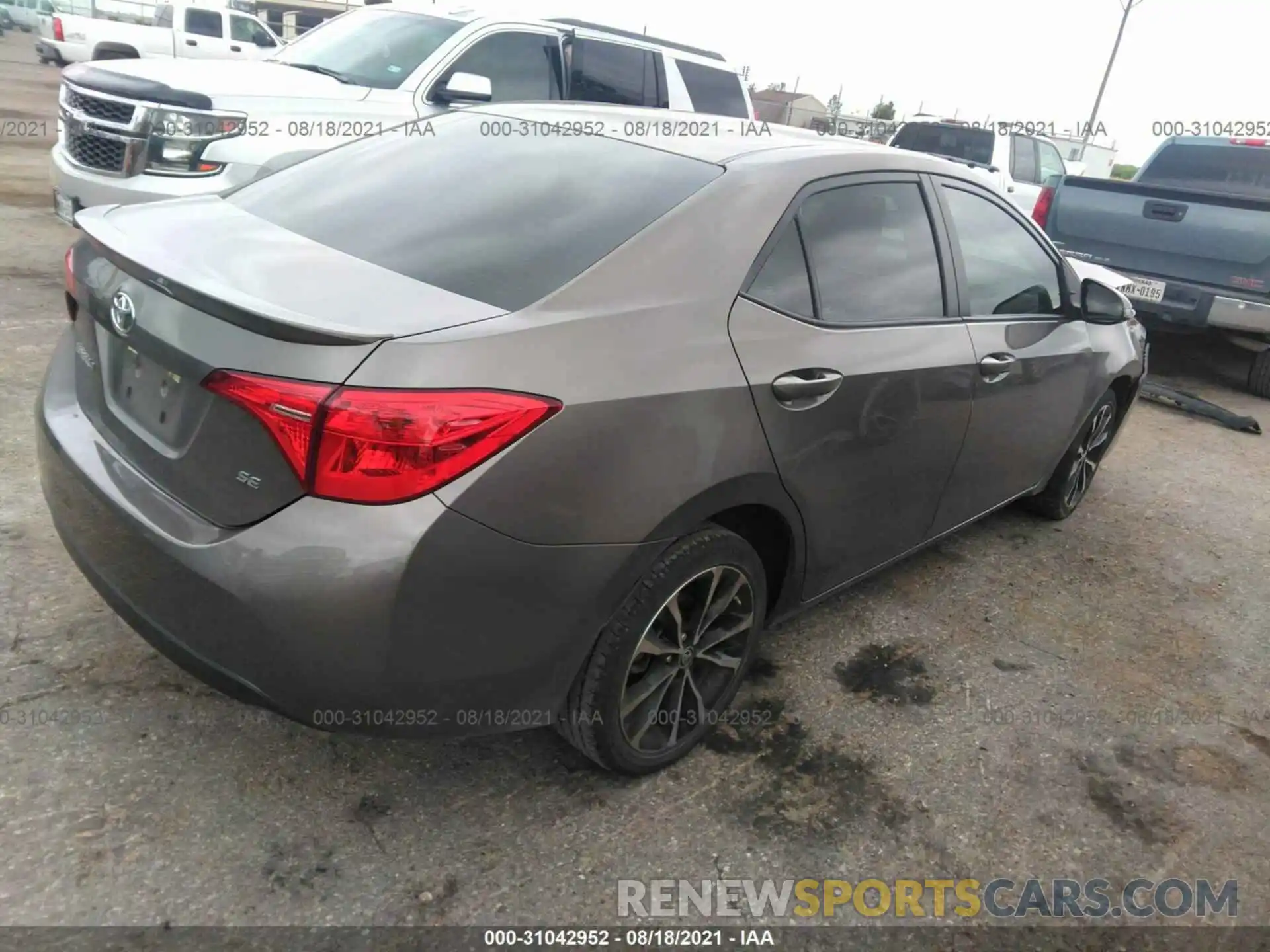 4 Photograph of a damaged car 5YFBURHE9KP937181 TOYOTA COROLLA 2019