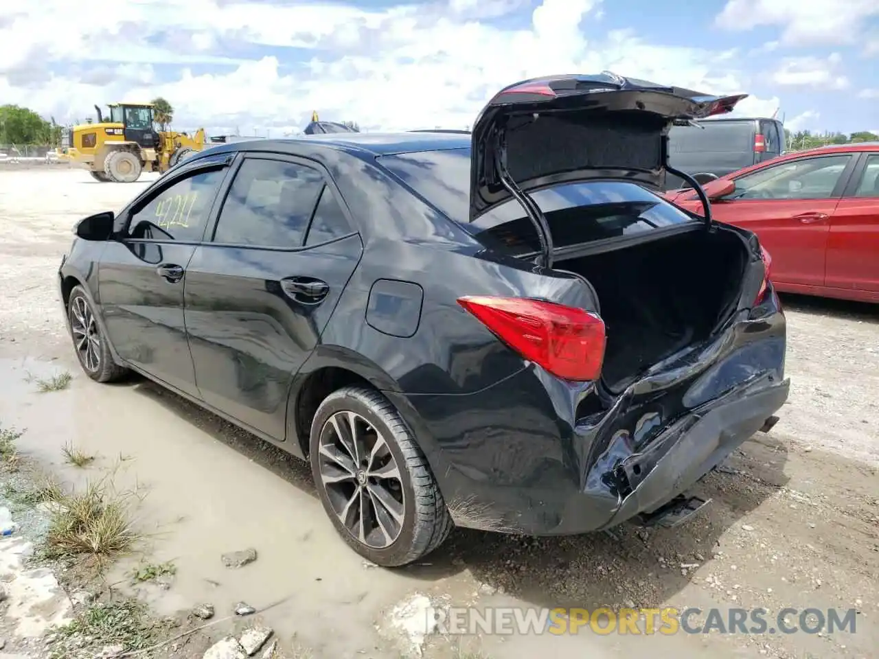 3 Photograph of a damaged car 5YFBURHE9KP937472 TOYOTA COROLLA 2019